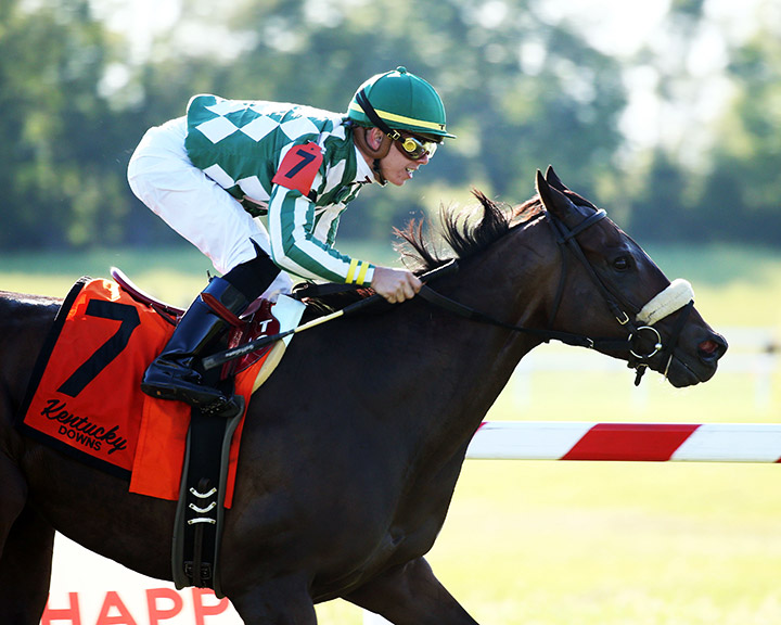 Morticia wins the 2019 Ladies Sprint at Kentucky Downs