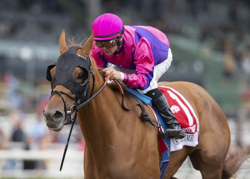 My Majestic Rose wins the 2019 Summertime Oaks