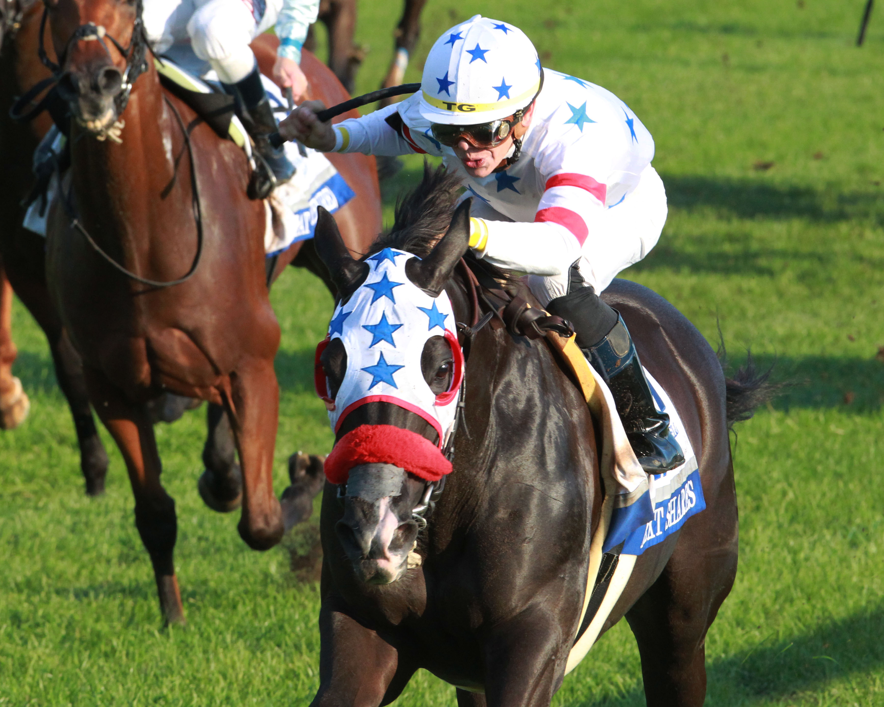 Next Shares wins the 2018 Shadwell Turf Mile