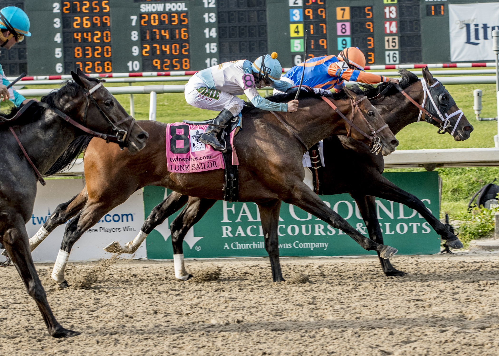 Lone Sailor finishes second in the Louisiana Derby
