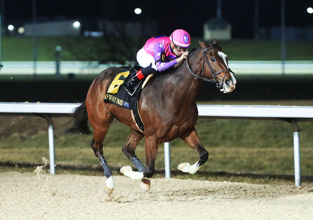 Noren wins a Dec. 12 maiden race at Turfway Park
