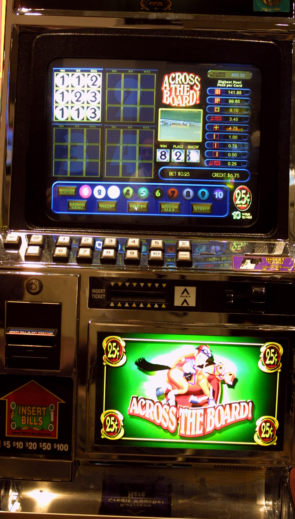 Instant Racing game at Oaklawn