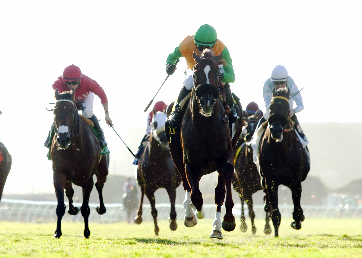 Om wins the Del Mar Derby