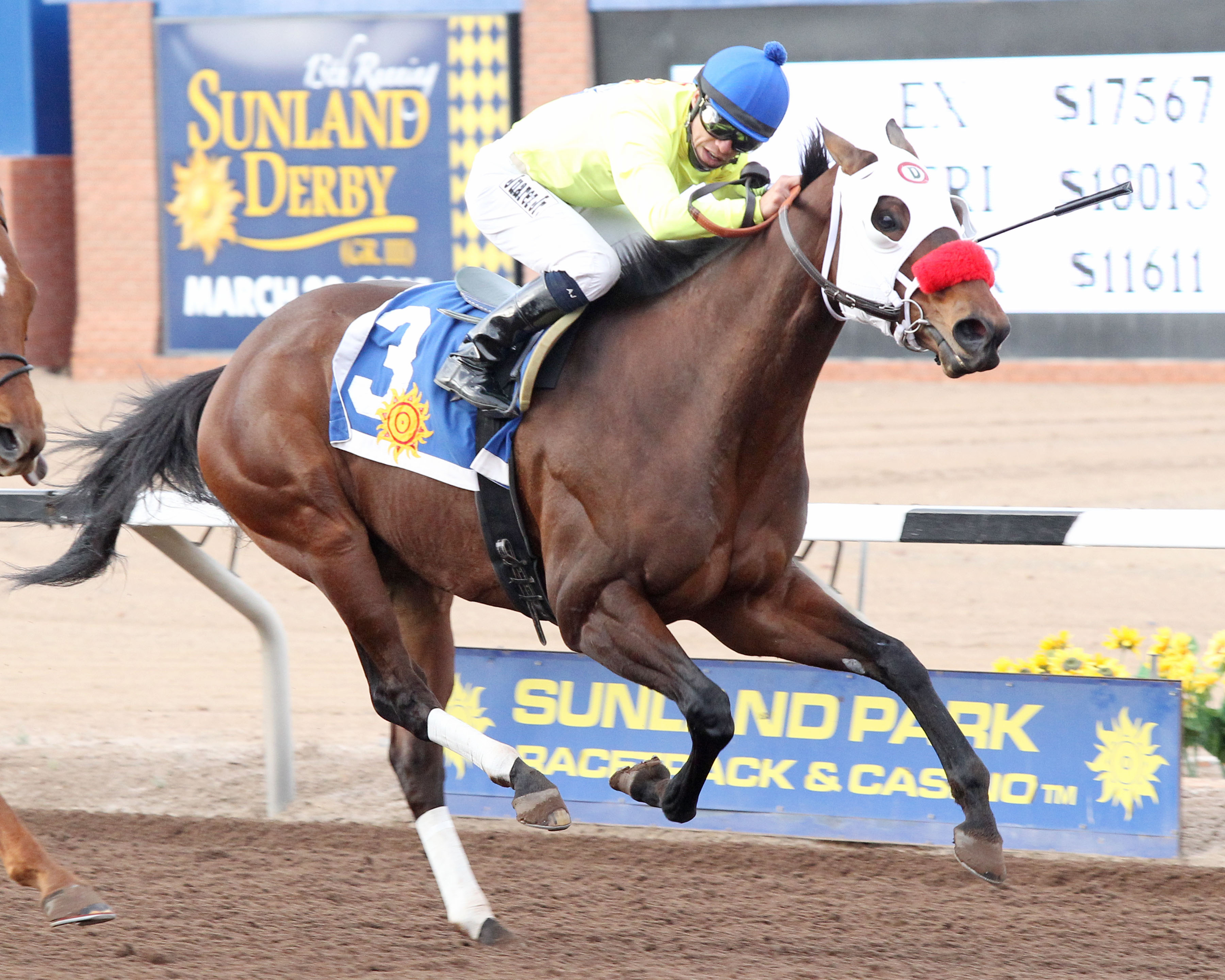 Omar wins 2014 KLAQ