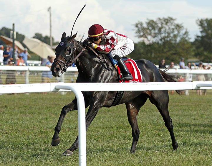 Osare wins the 2018 Dueling Grounds Oaks