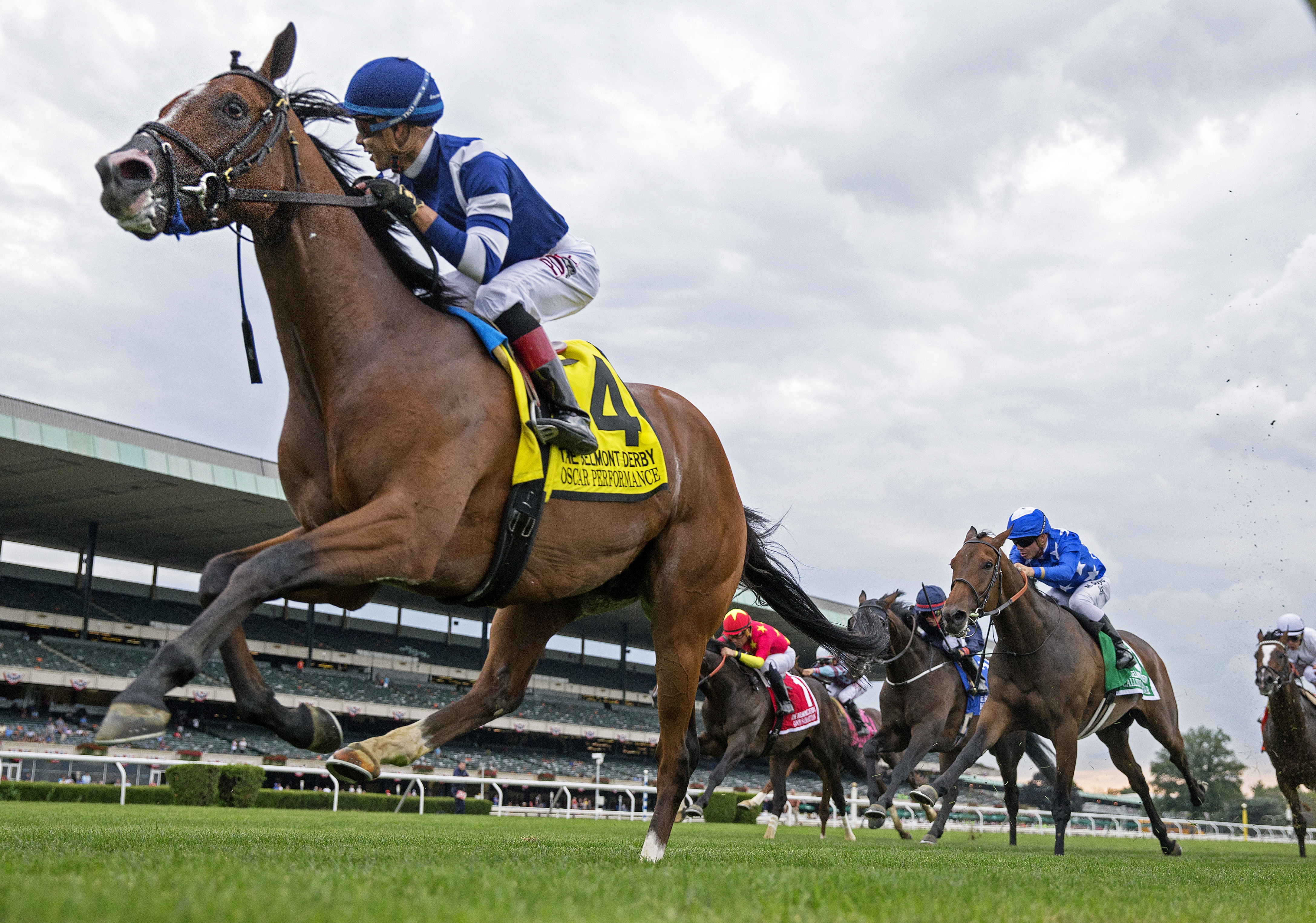 Oscar Performance wins the 2017 Belmont Derby