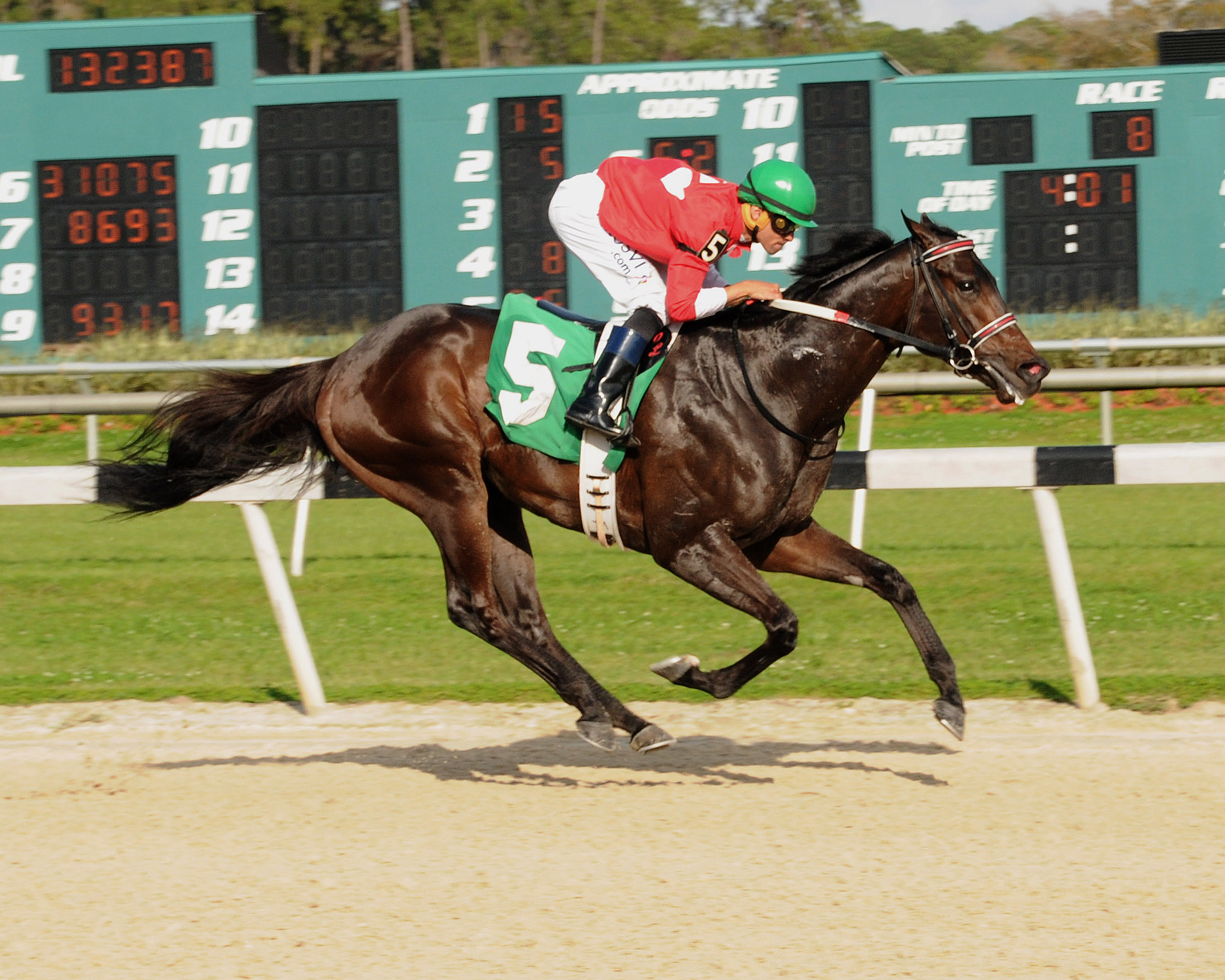Our Double Play wins the Super Stakes