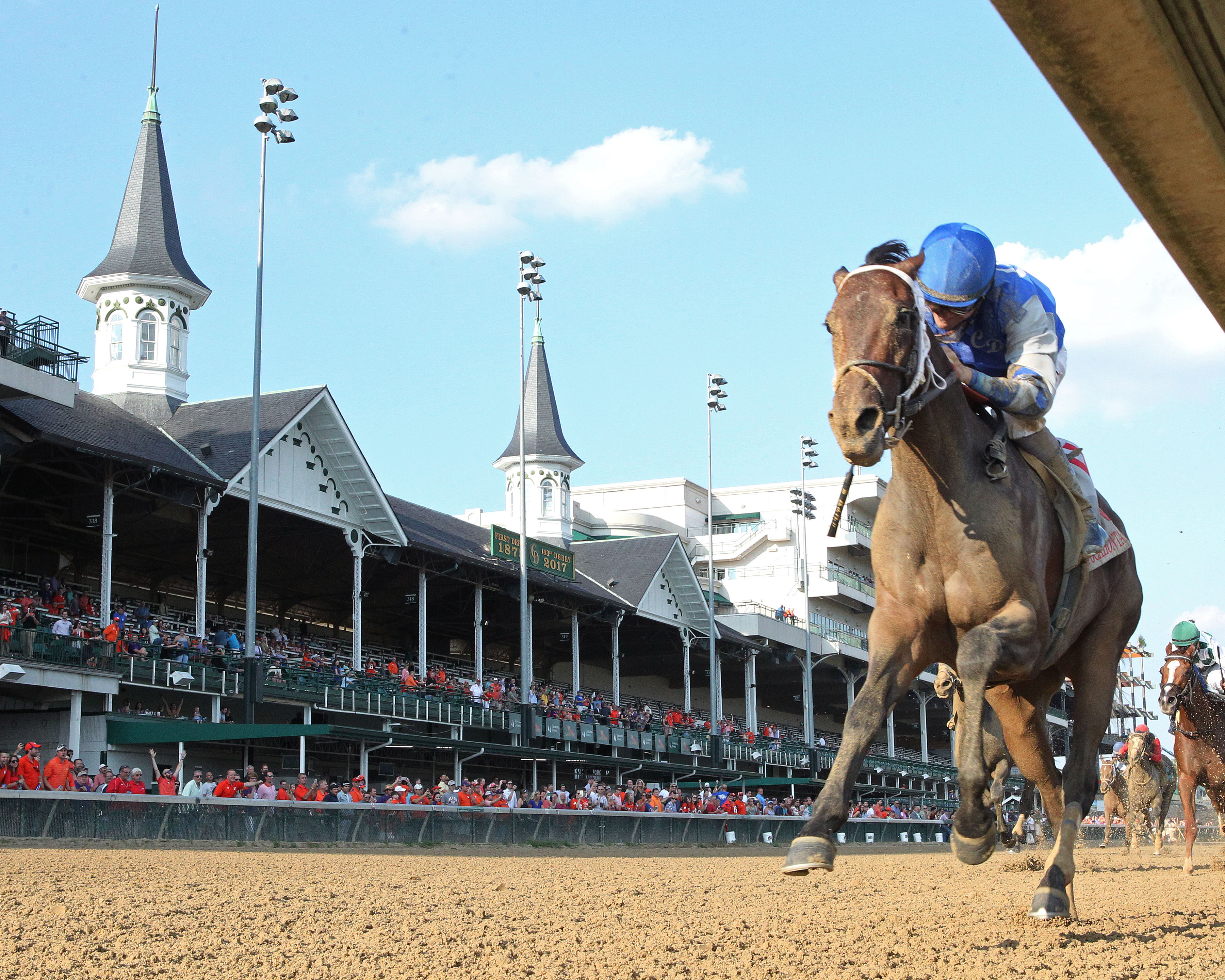 Patrona Margarita wins the 2017 Pocahontas Stakes