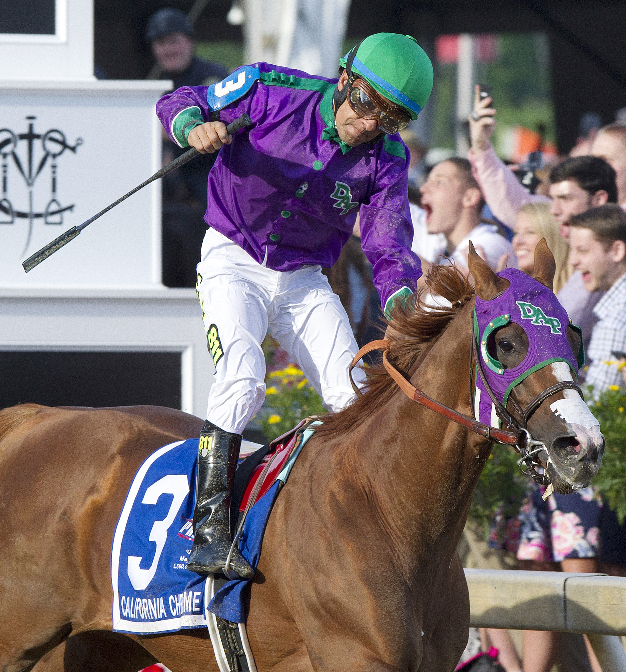 California Chrome wins the Preakness