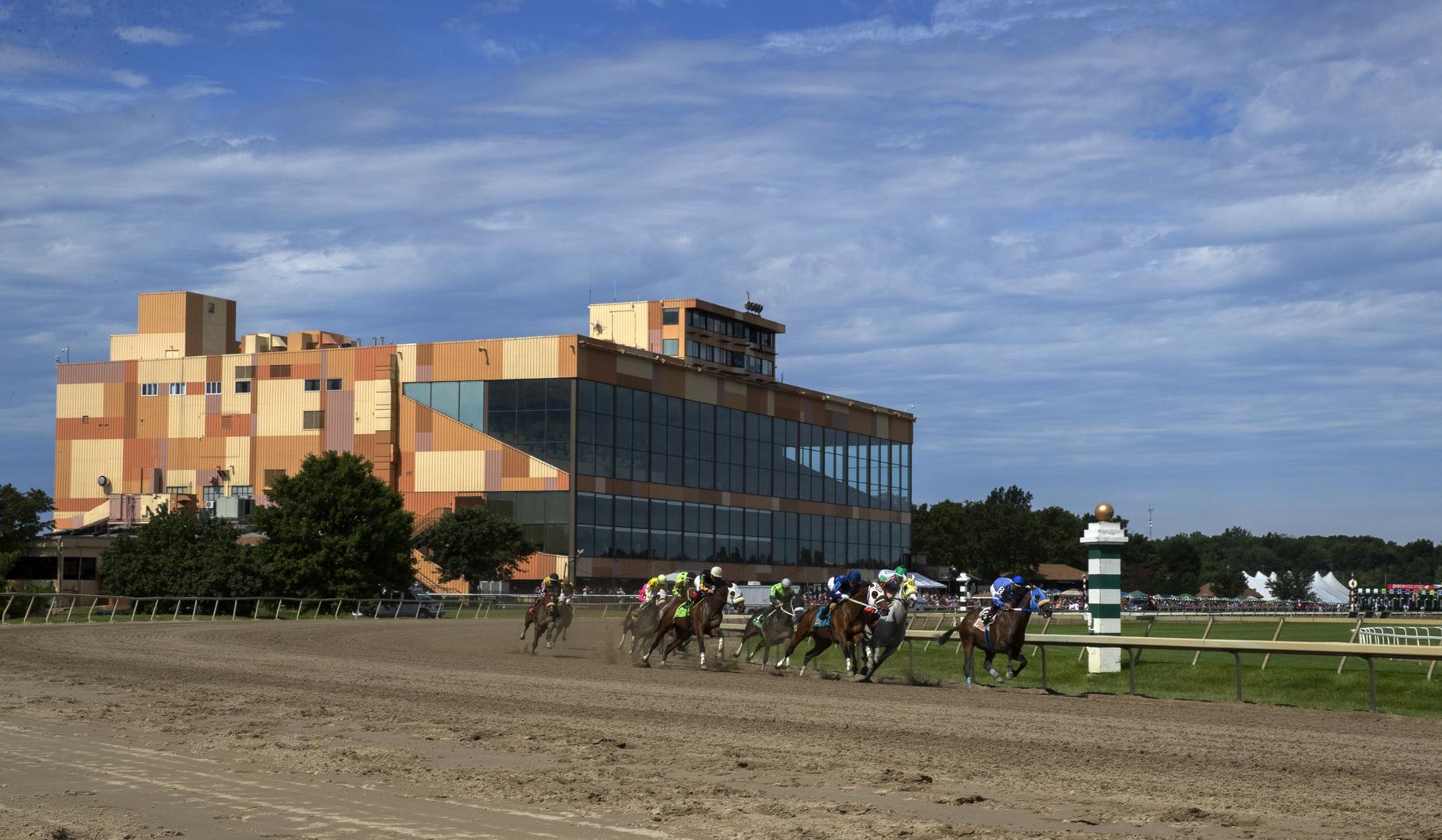 Parx.grandstand.9-22-18