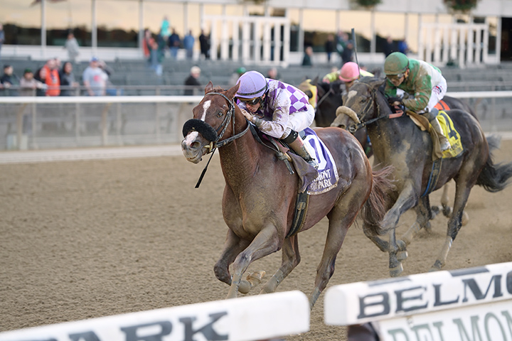 Pat On the Back wins the 2018 Empire Classic