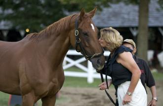 Persistently gets a kiss - 8/29/10