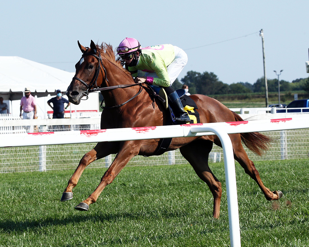 Plum Ali wins the 2020 Mint Juvenile Fillies Stakes at Kentucky Downs