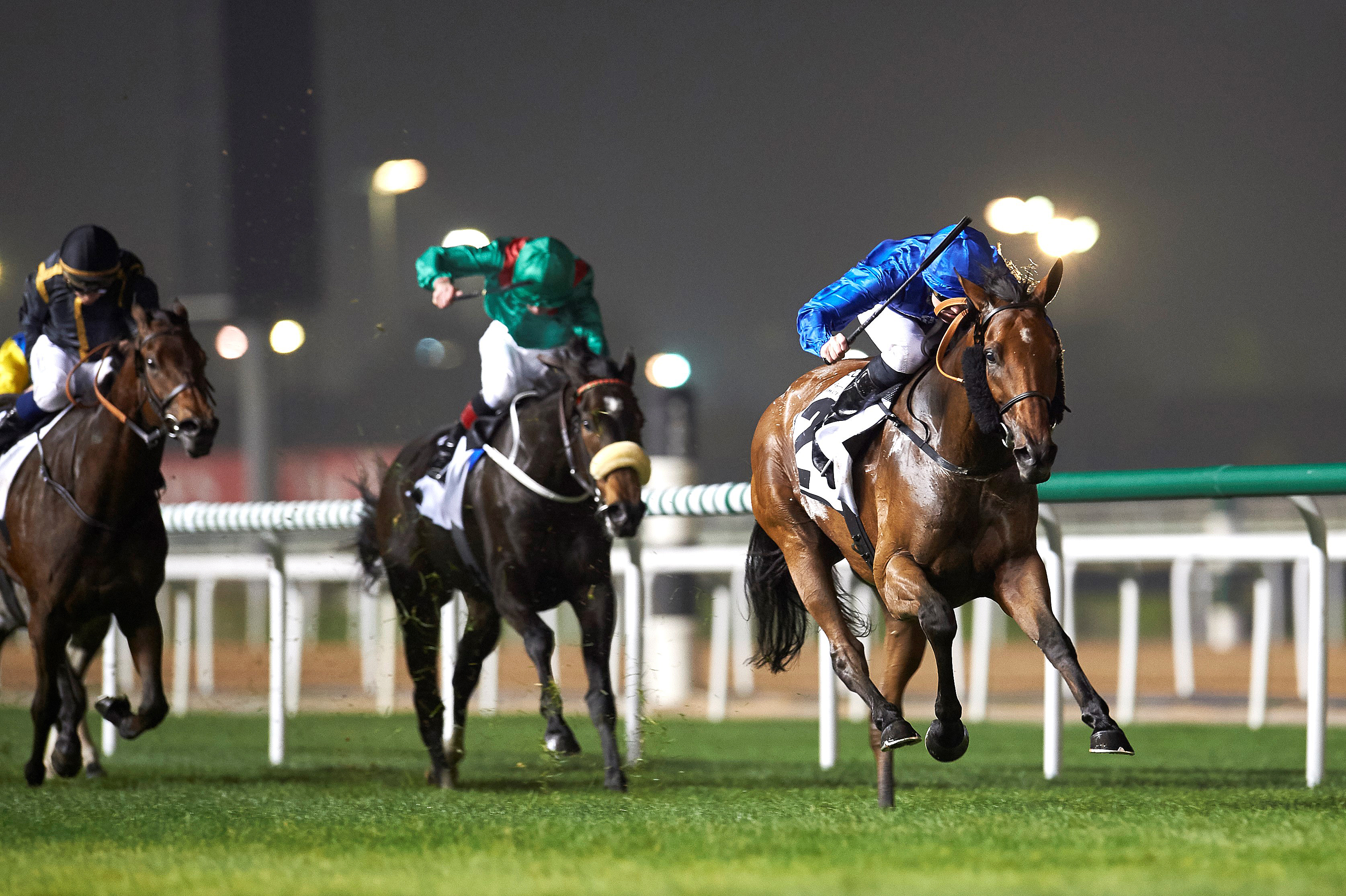 Promising Run wins the 2018 Cape Verdi Stakes