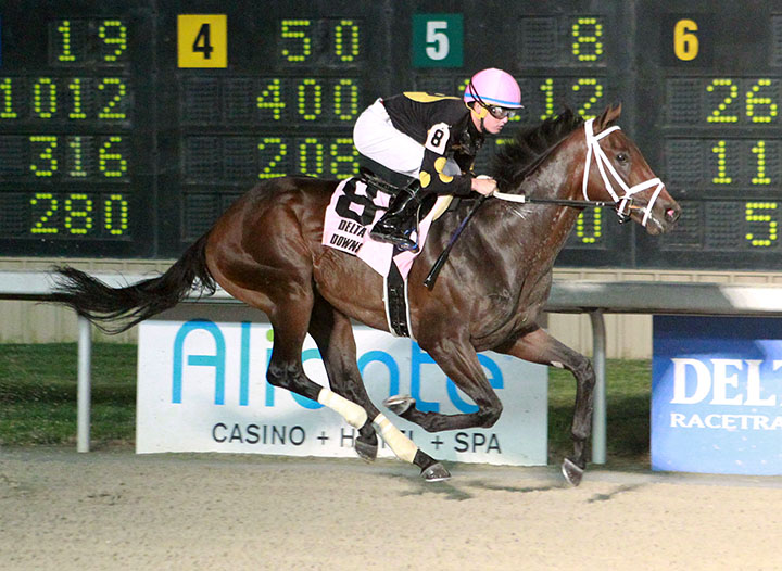 Relentless Dancer wins the 2019 Louisiana Legacy Stakes at Delta Downs