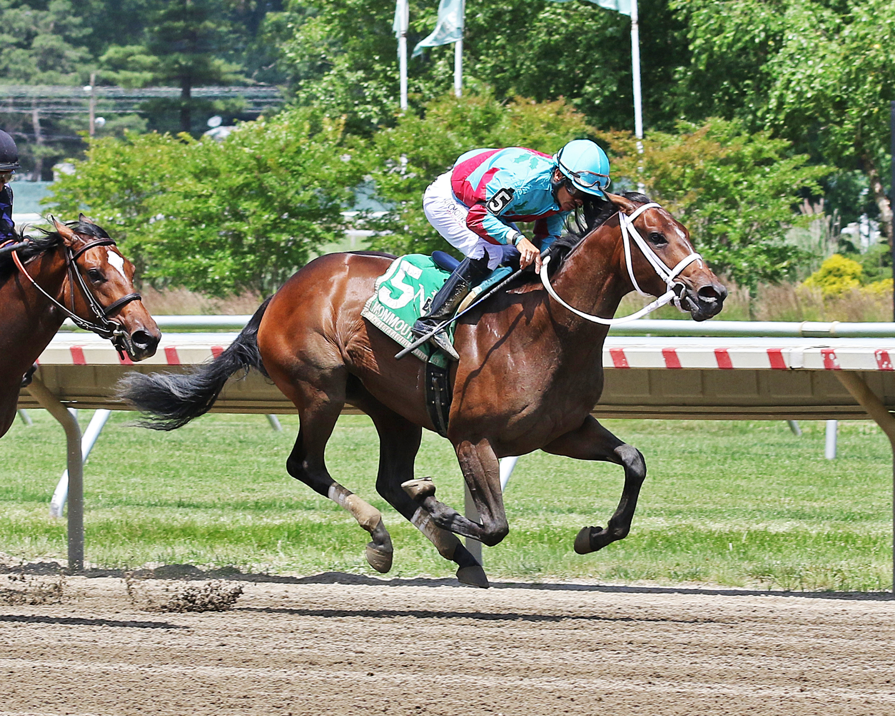 Riding Pretty wins her debut at Monmouth on June 24 2022