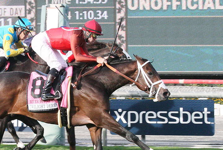 River Boyne wins the Twilight Derby