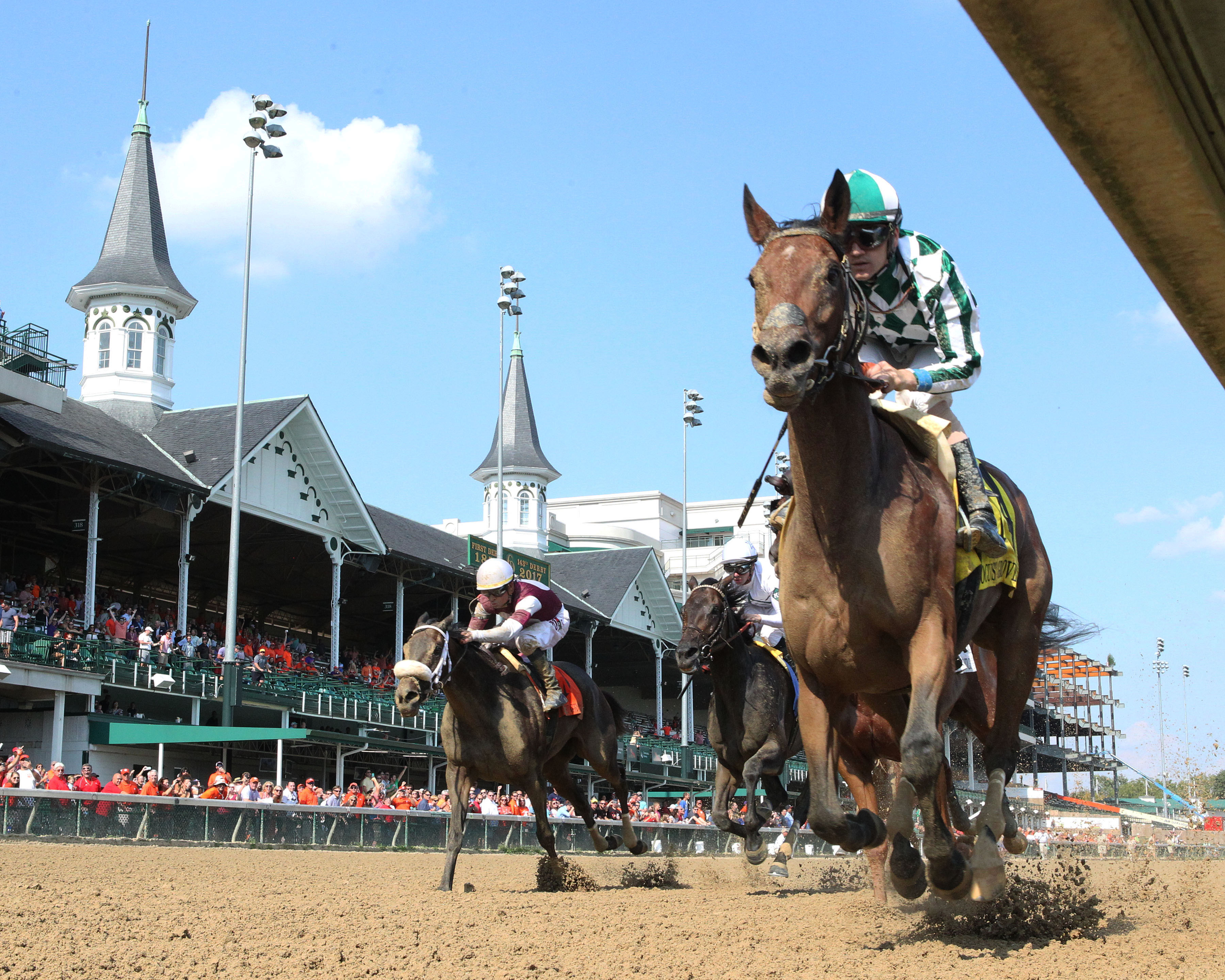 Romantic Vision wins the 2017 Locust Grove Stakes
