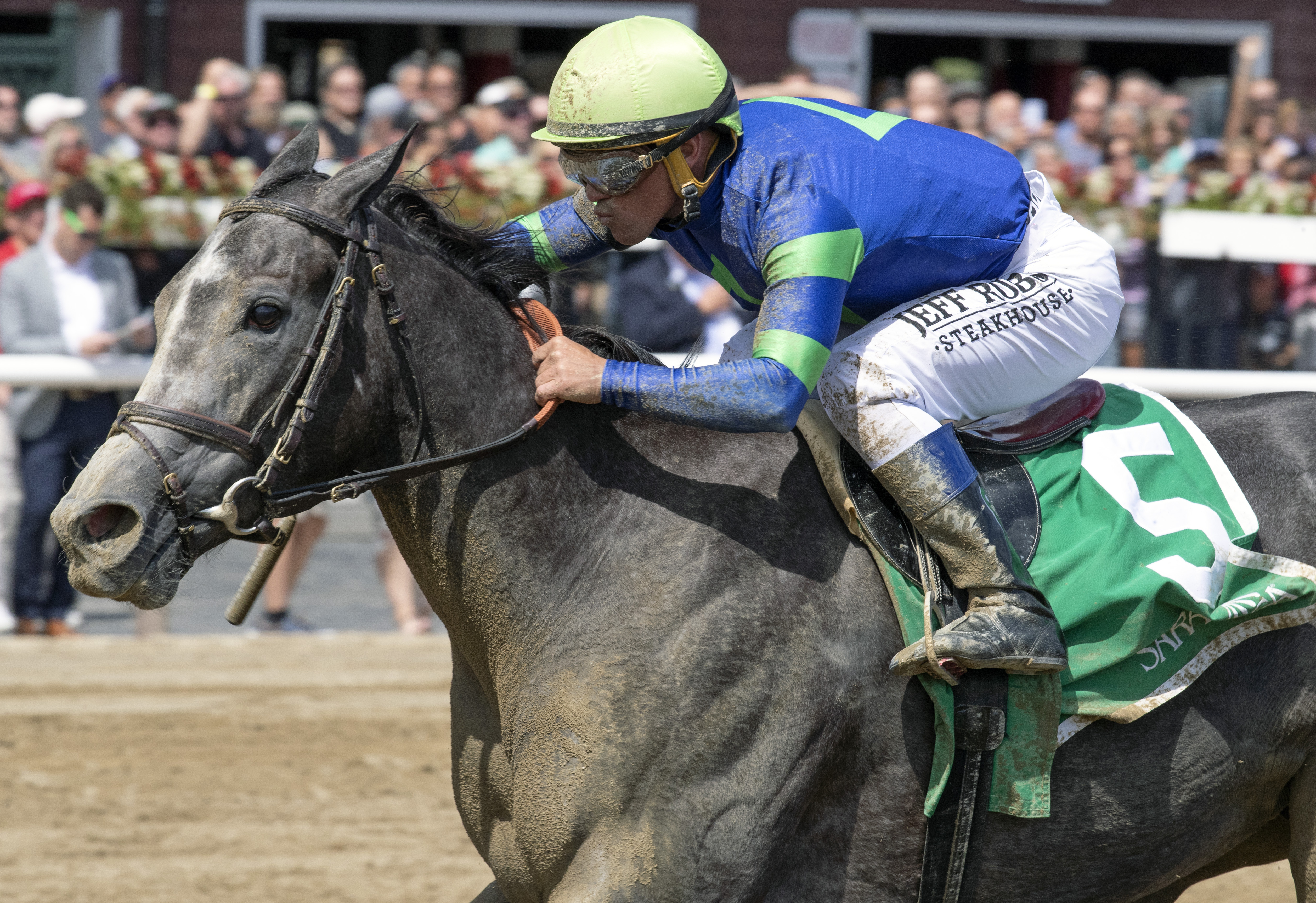 Royal Charlotte wins the 2019 Prioress