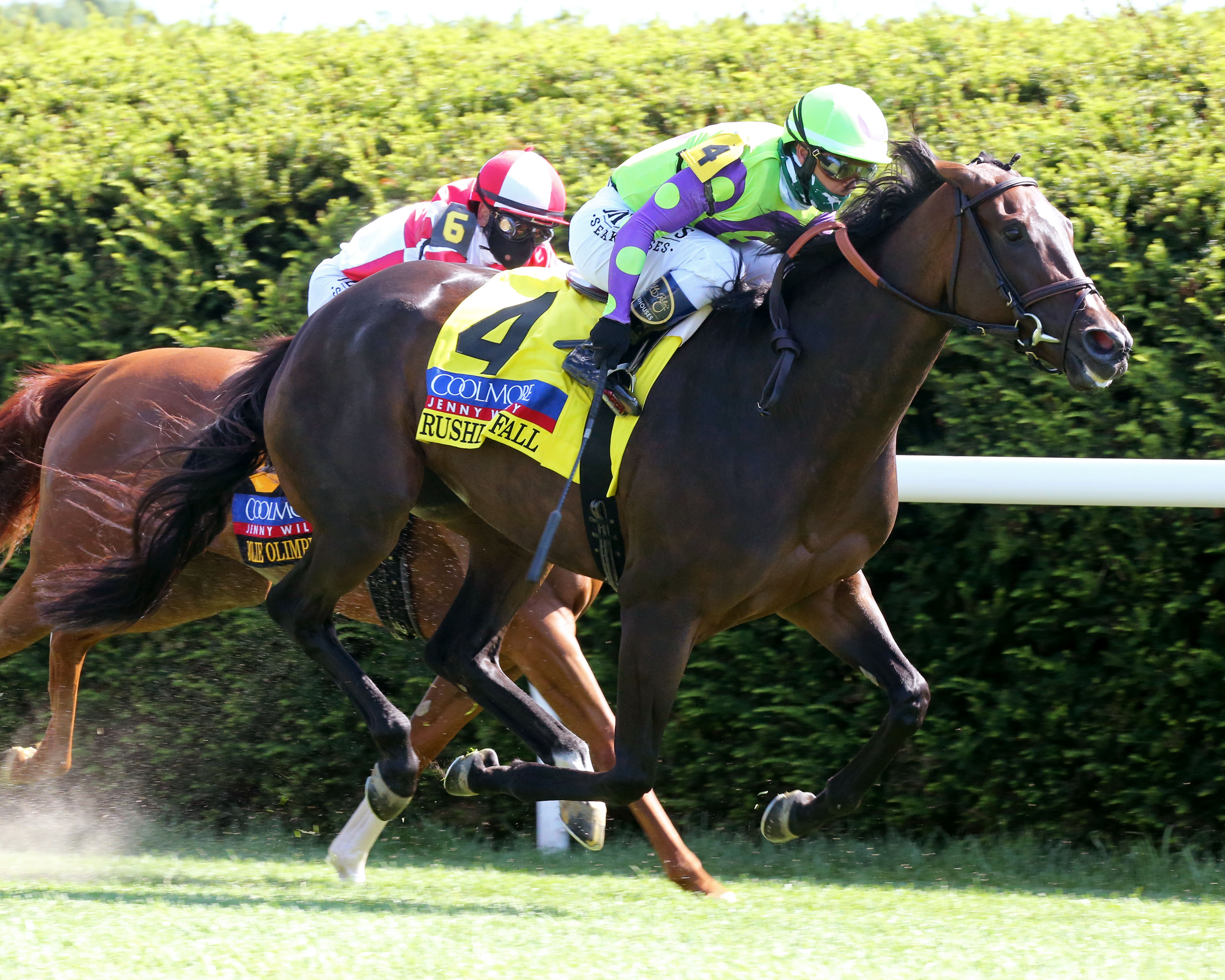 Rushing Fall wins the Jenny Wiley over Jolie Olimpica 7-11-2020