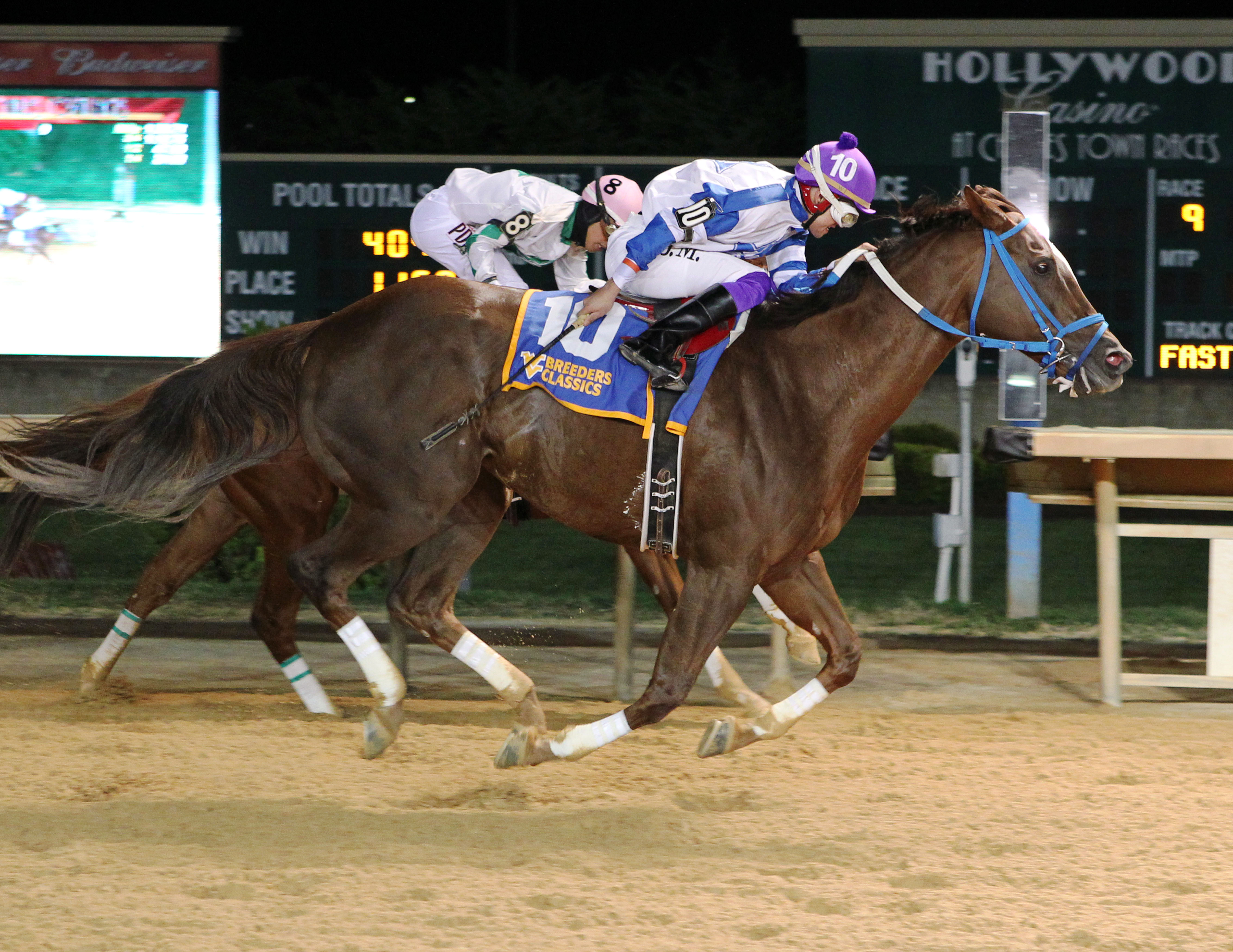 Russell Road wins the West Virginia Breeders Classic