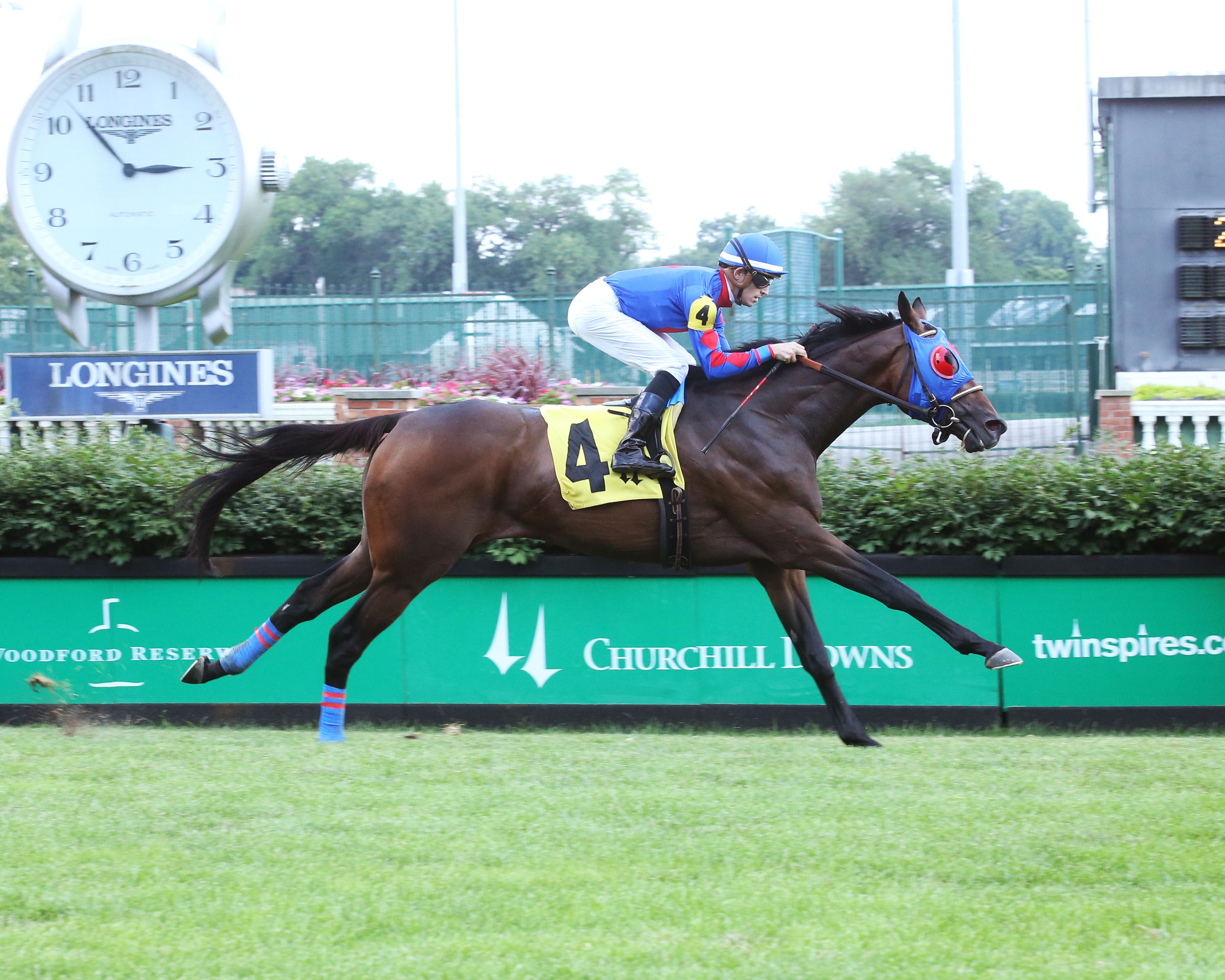 Ry's the Guy wins a turf allowance at Churchill on 6.29.19