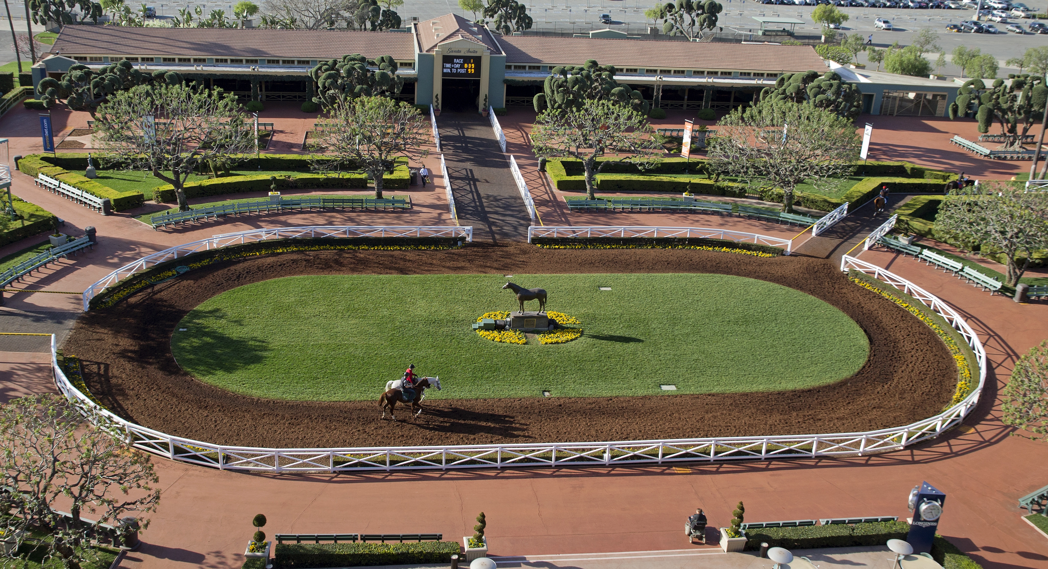 Santa Anita Park paddock scenic - 2016