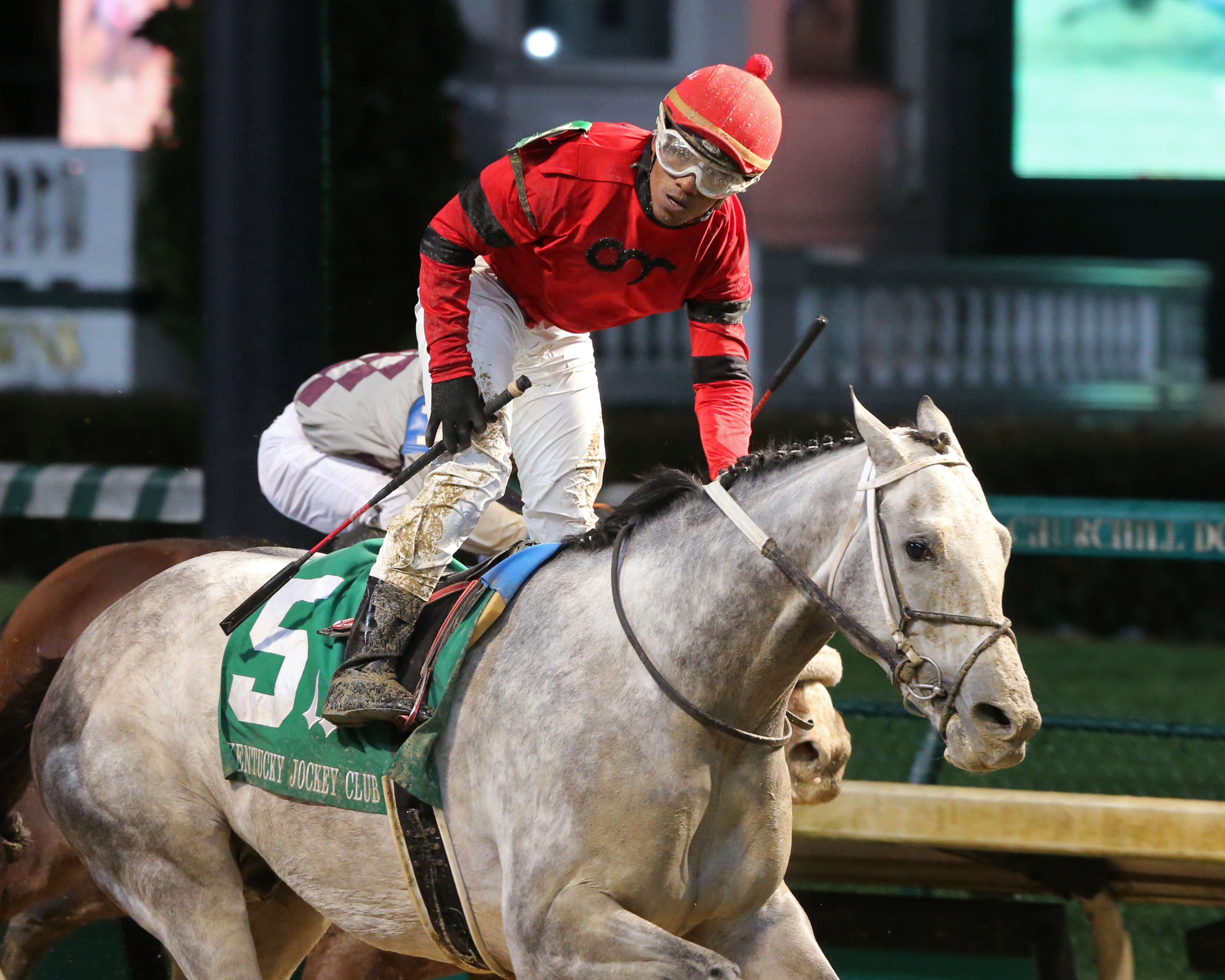 Silver Prospector wins the 2019 Kentucky Jockey Club