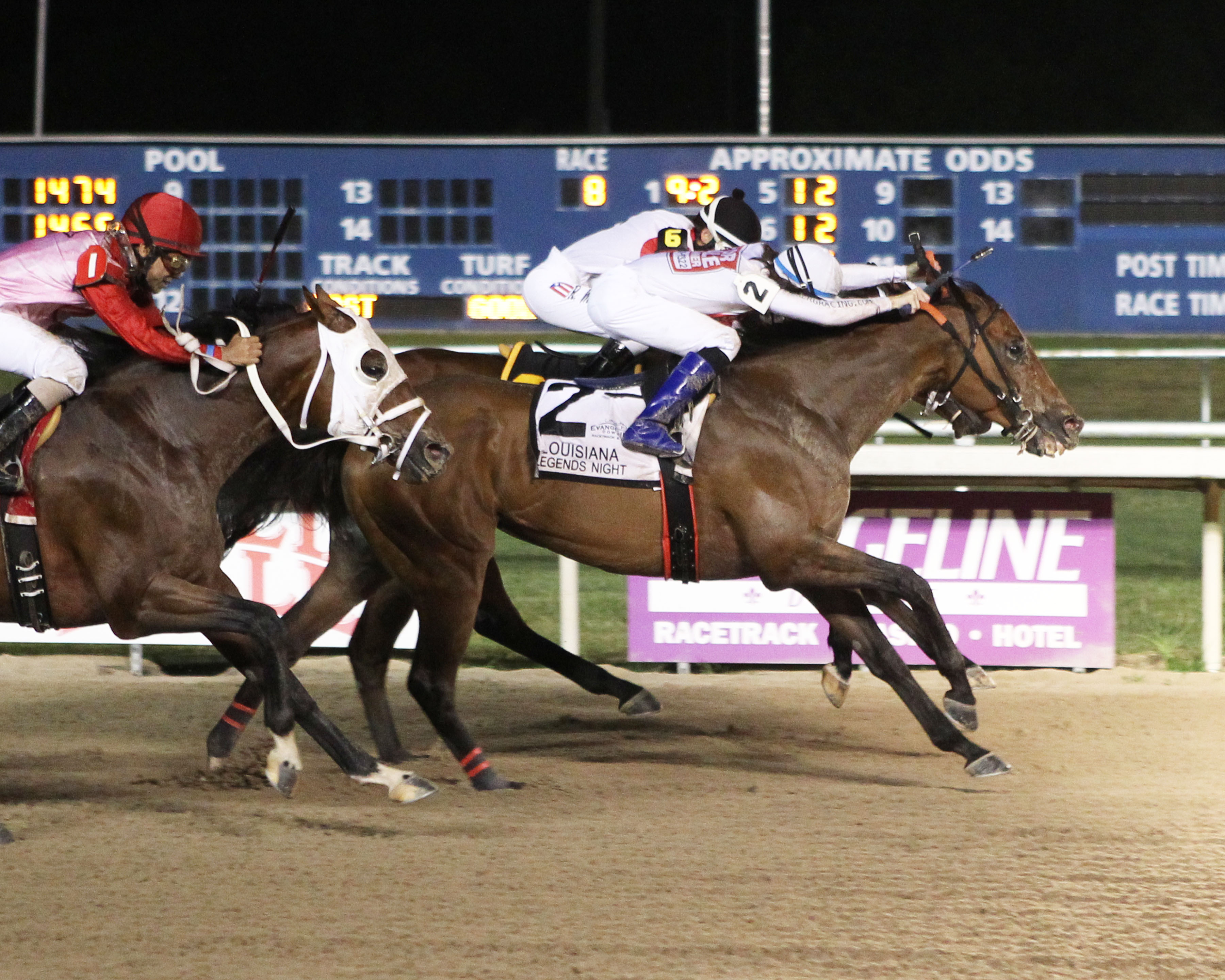 Social Misfit wins 2018 Louisiana Legends Classic