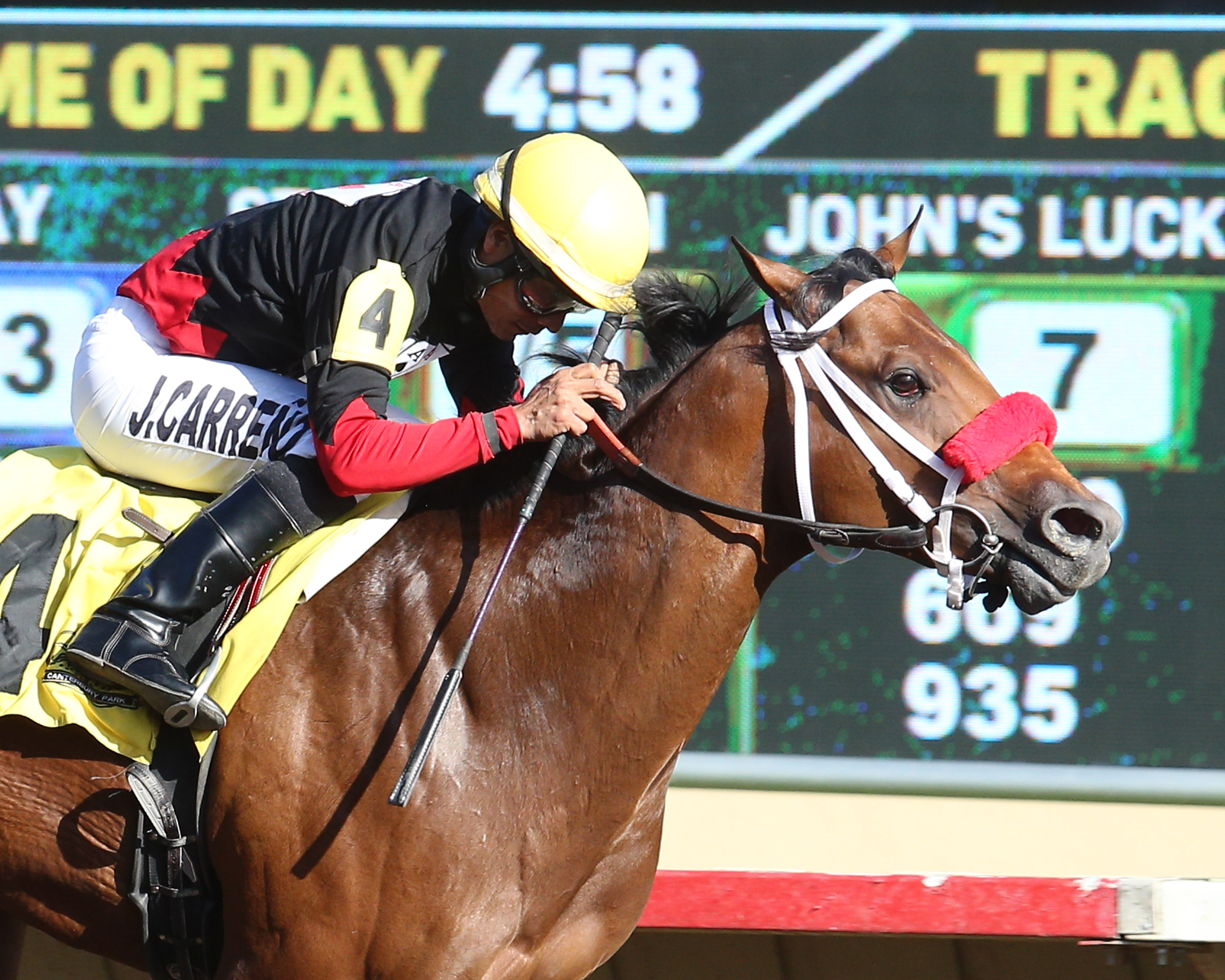 Stormation wins 2015 Shakopee Juvenile