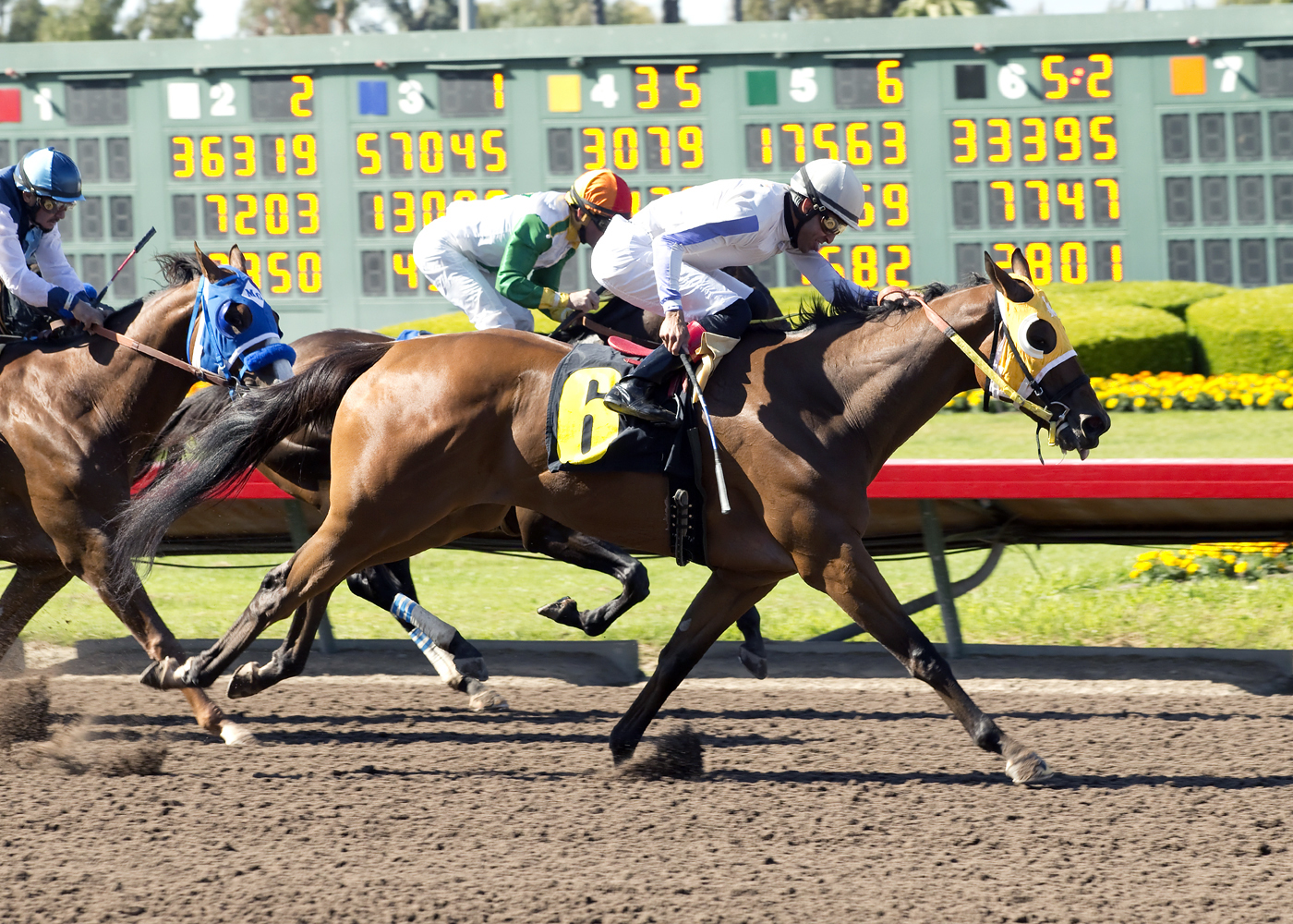 San Onofre wins the Los Angeles Stakes