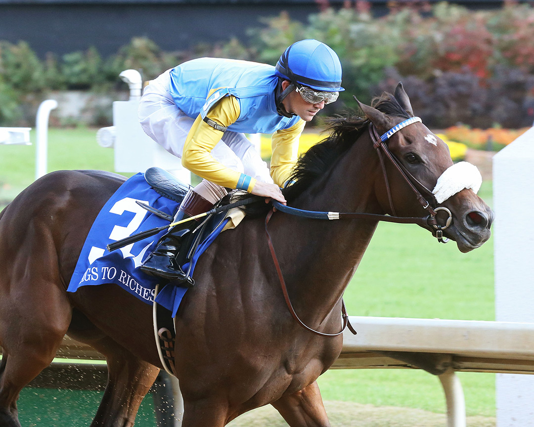 Sandstone wins the 2021 Rags to Riches at Churchill Downs