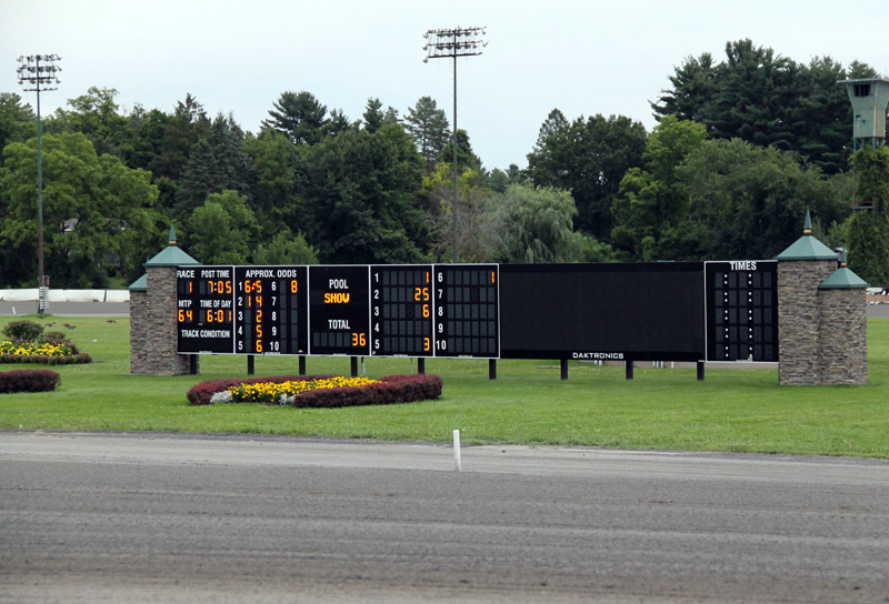 Giwner: Tracks need to work in concert