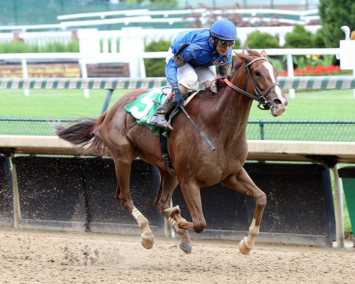 Say Moi wins a May 16 maiden at Churchill Downs