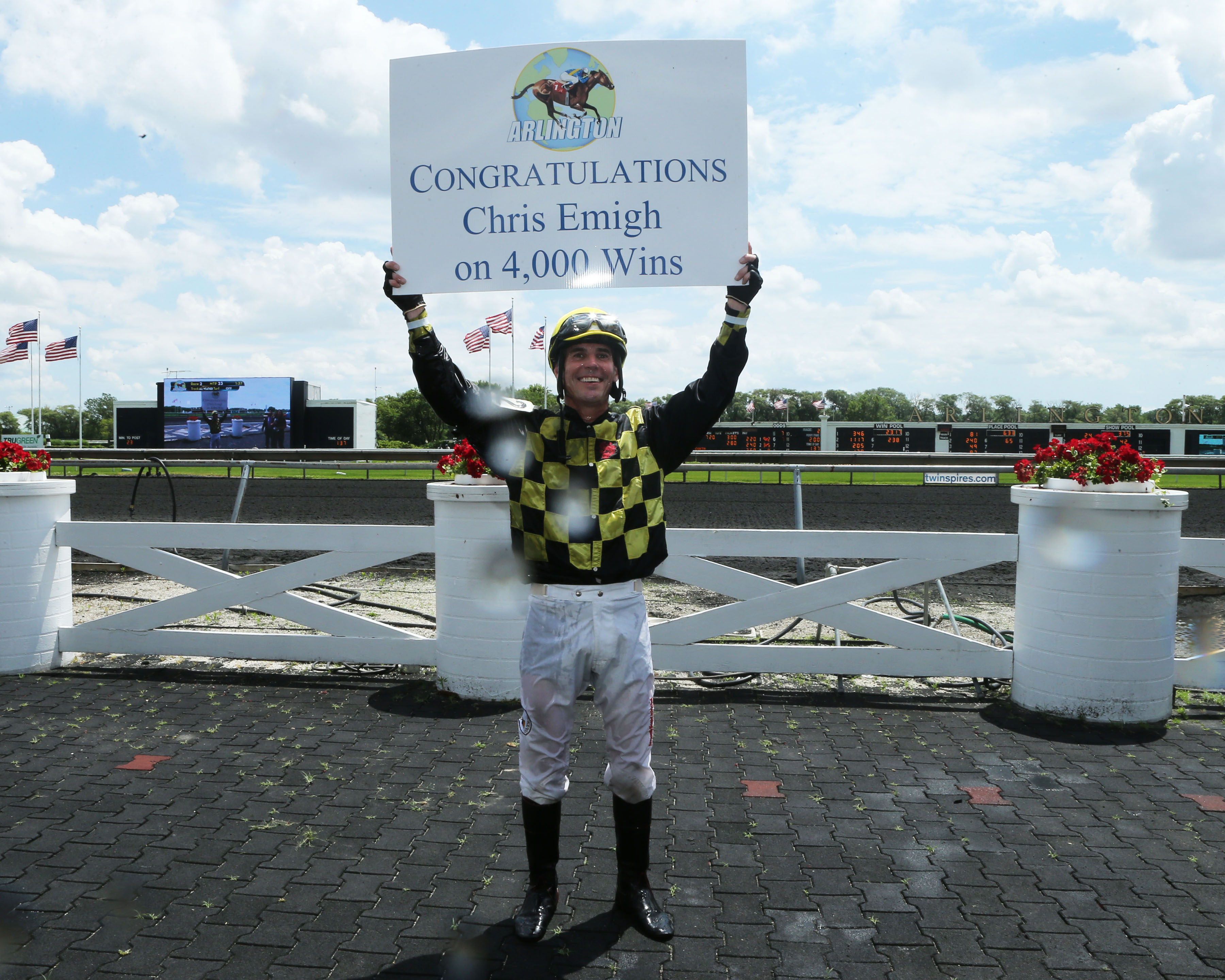 Chris Emigh 4,000 wins 7.4.19 Arlington Park