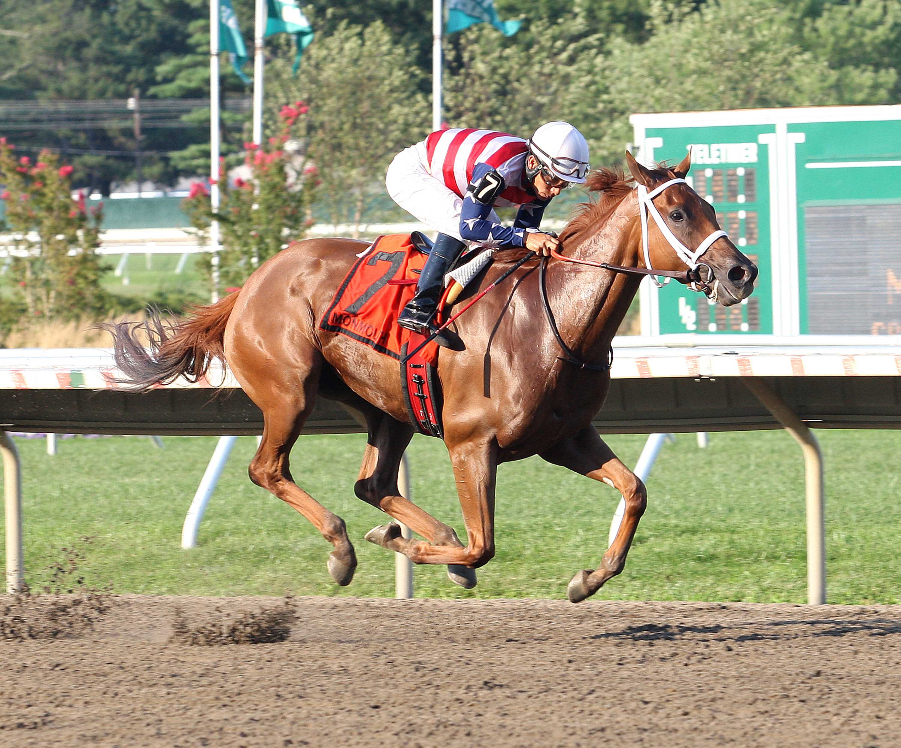 Monmouth Park: Seaneen Girl runs away with Monmouth Oaks