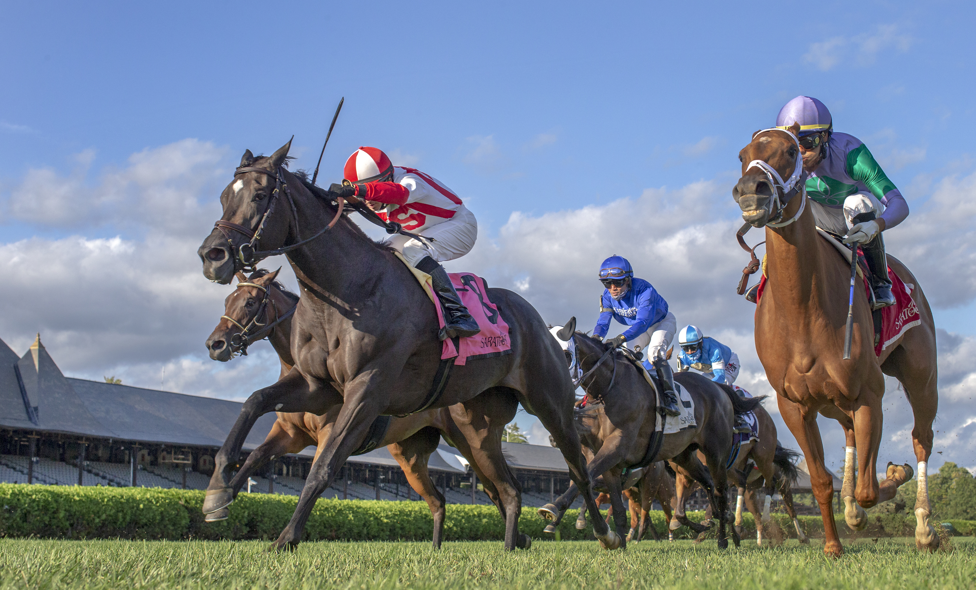 Selflessly gana el Lake George G3