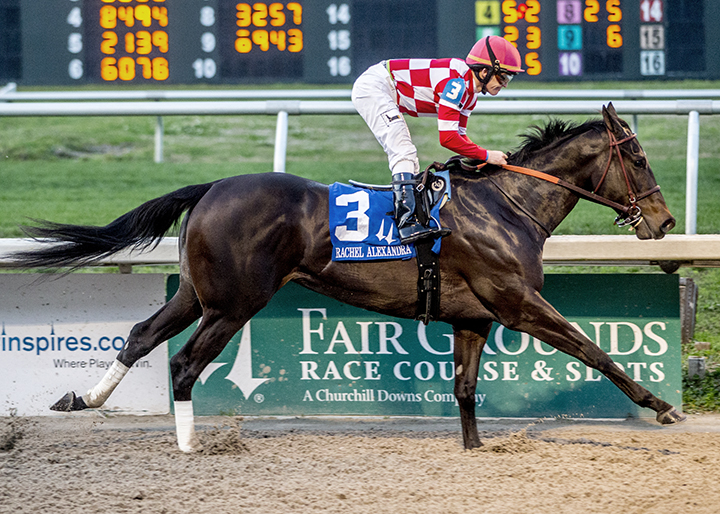 Serengeti Empress wins the Rachel Alexandra