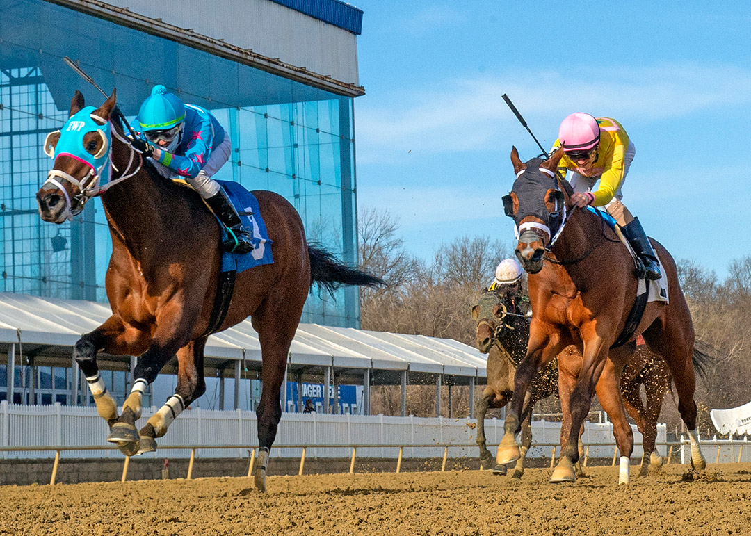 Shackled Love (left) wins the 2021 Private Terms Stakes at Laurel Park
