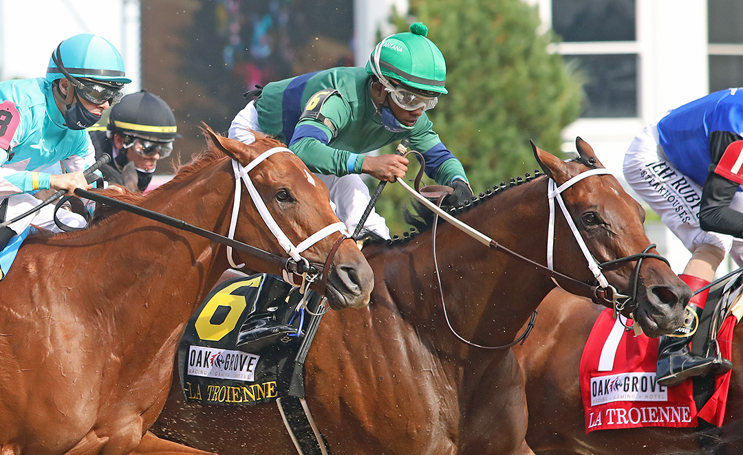She's a Julie finishes sixth in the La Troienne at Churchill Downs