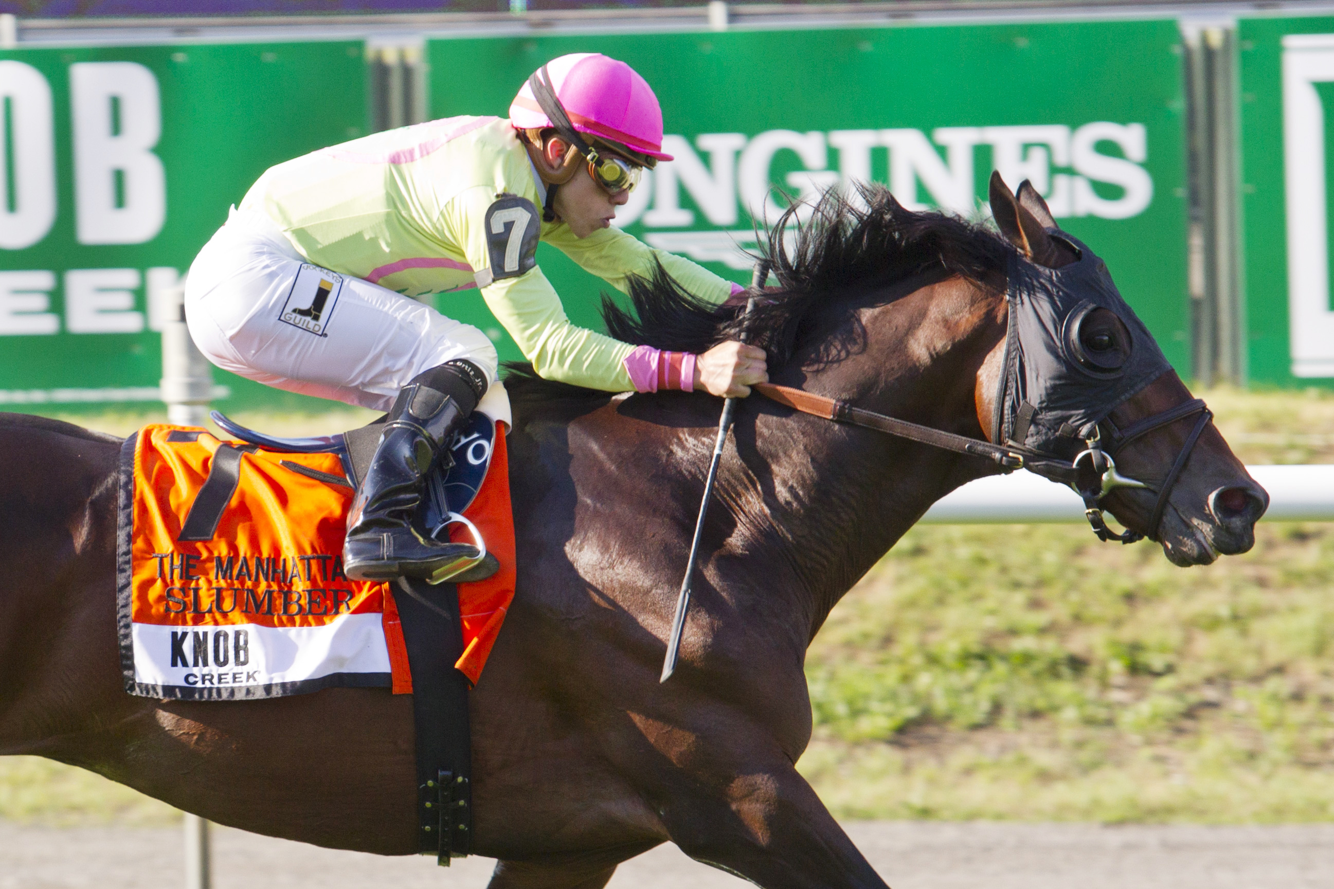 Slumber wins the Manhattan
