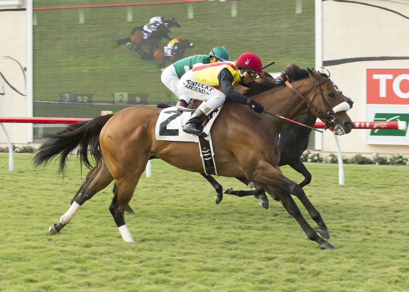 Sobradora Inc wins the Osunitas Stakes