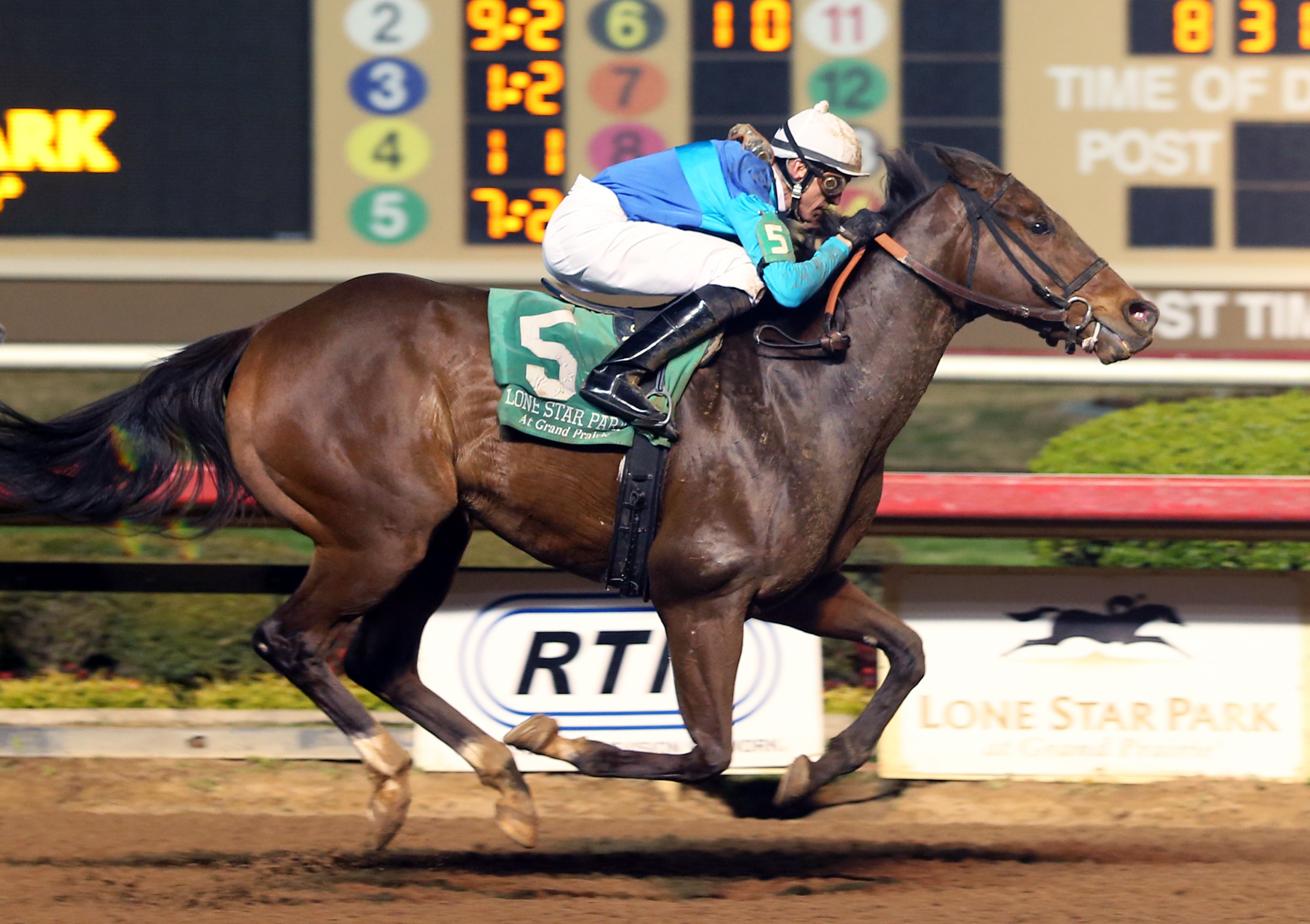 Solar Charge wins the 2014 Premiere Stakes at Lone Star