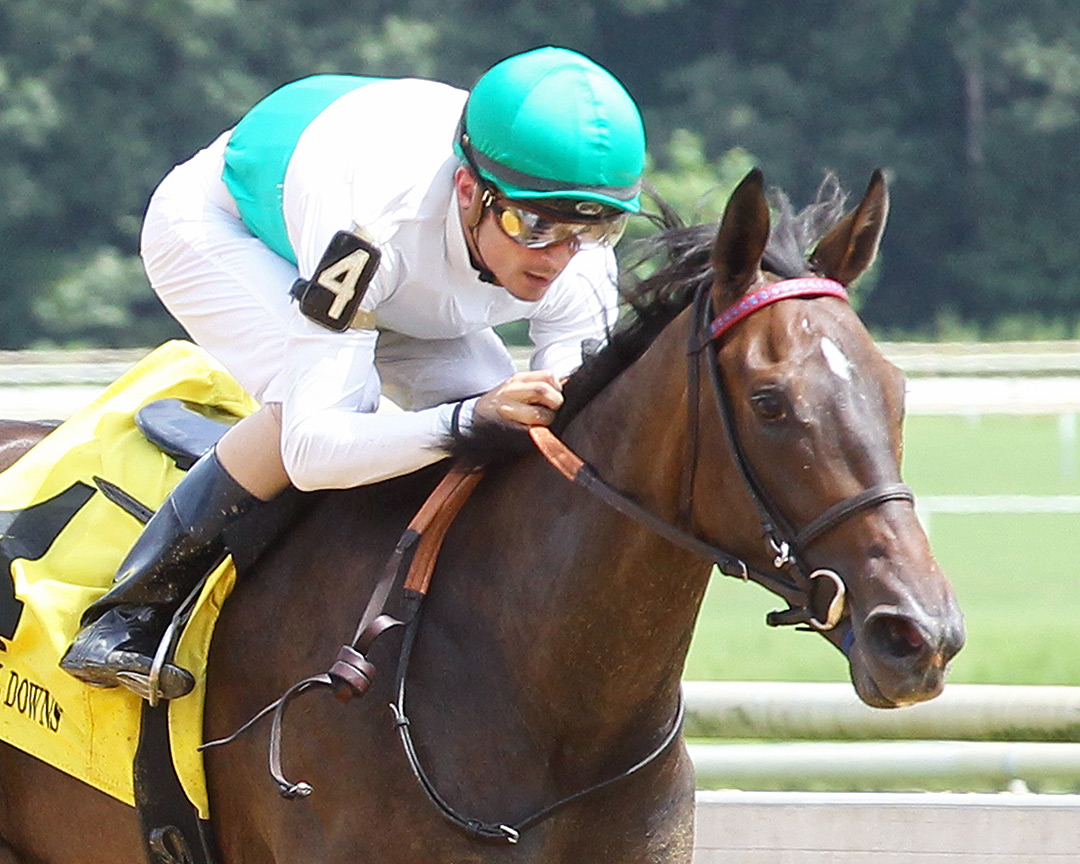 Sparkle Blue wins an Aug. 17 maiden race at Colonial Downs