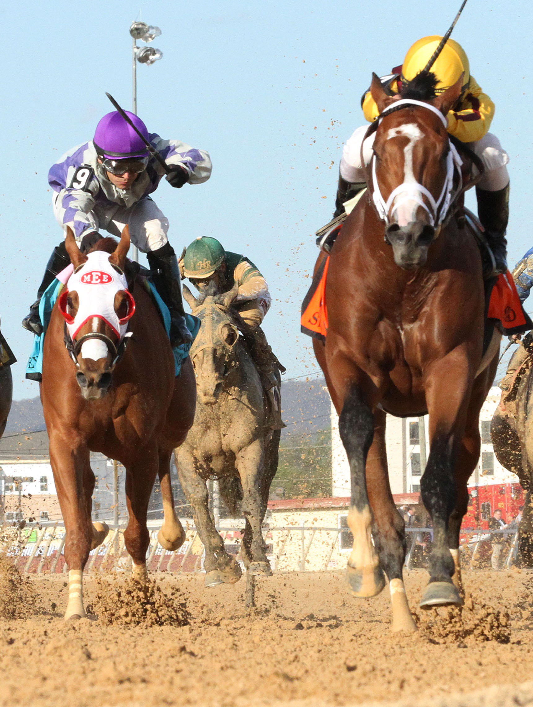 Page McKenney finishes second in the Charles Town Classic