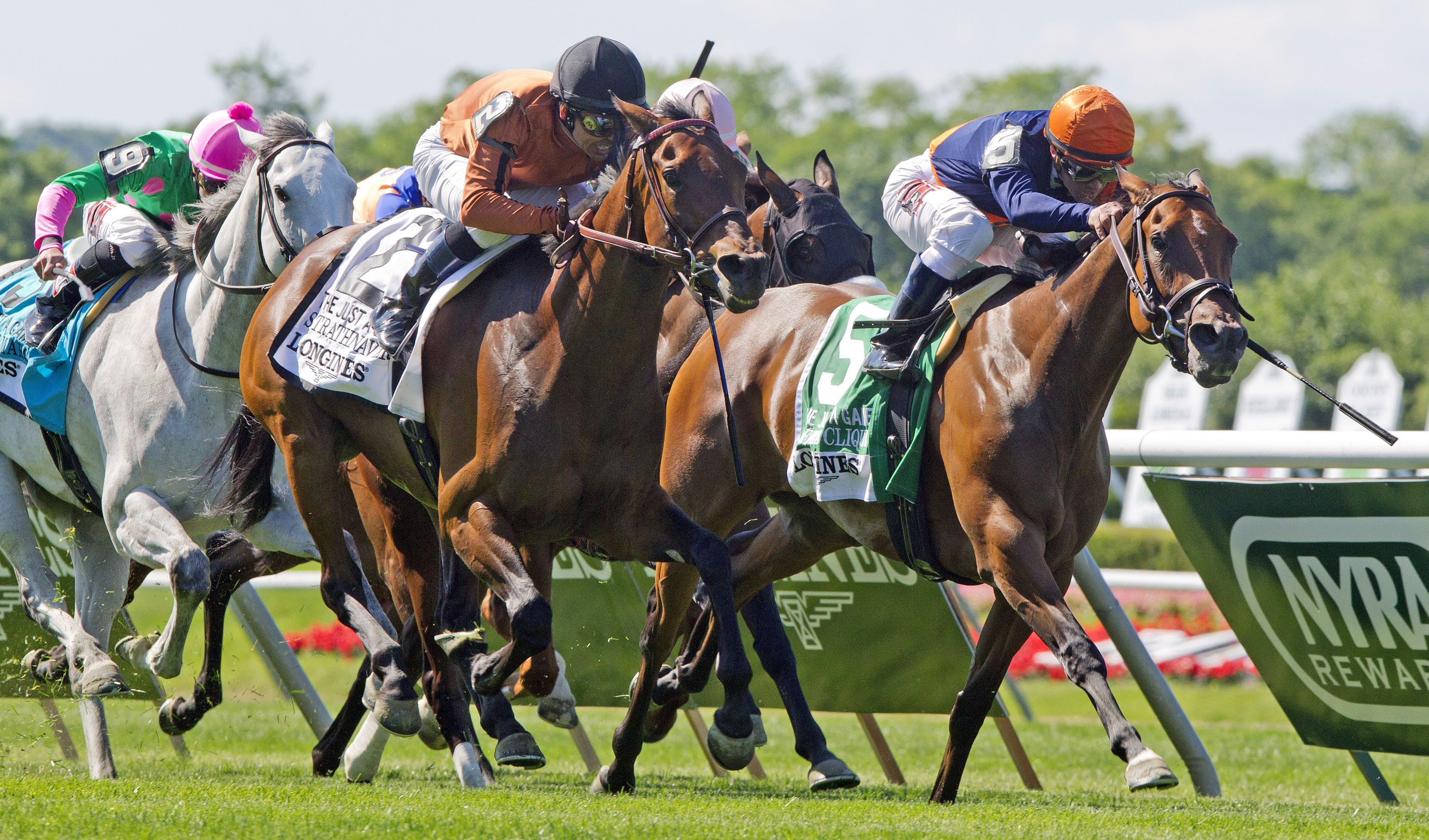 Coffee Clique beats Strathnaver to win the Just a Game