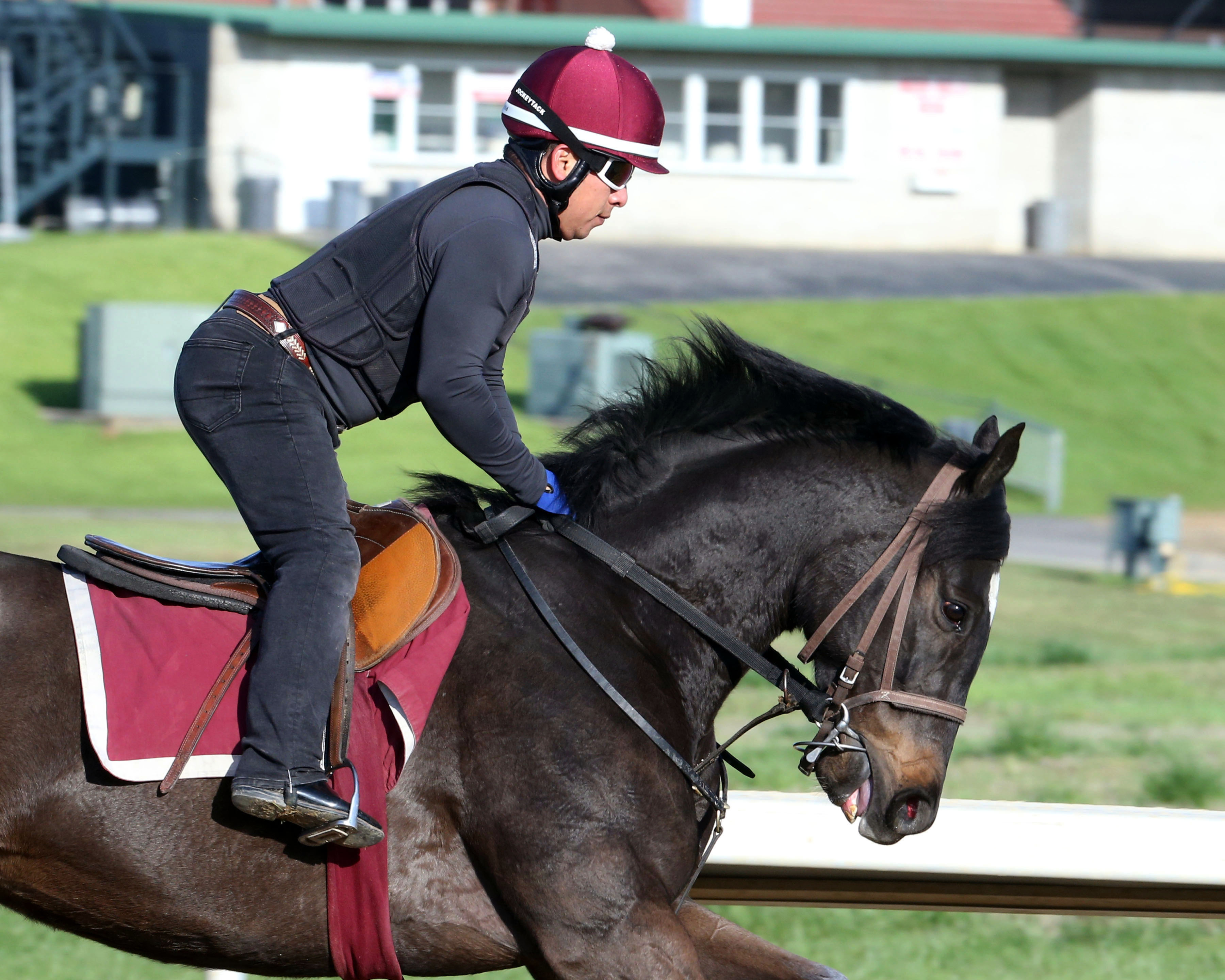 Streamline trains at Oaklawn on April 9