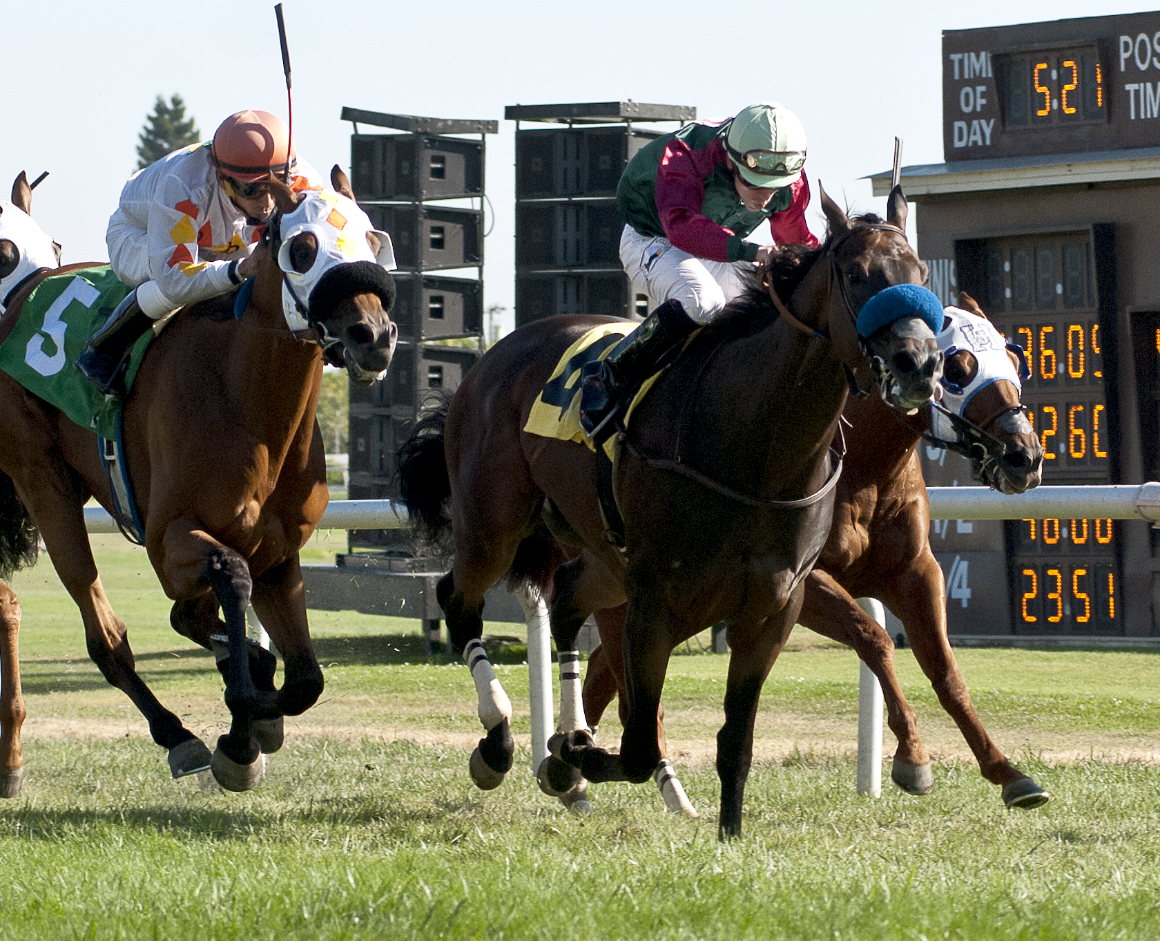 Street Lad wins the Joseph T. Grace Hcap at Santa Rosa 8.12.17