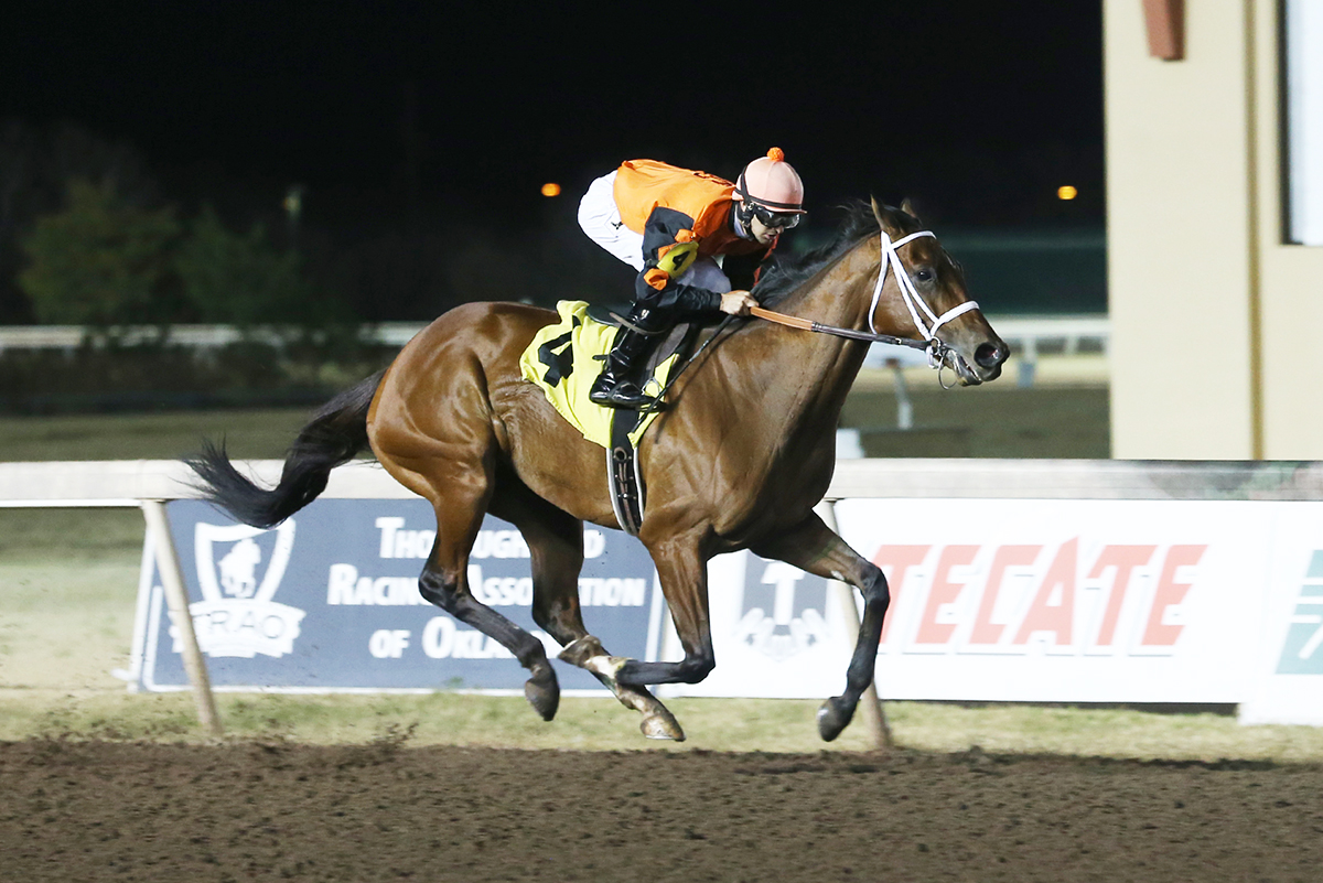 Supermason wins a Dec. 2 allowance race at Remington