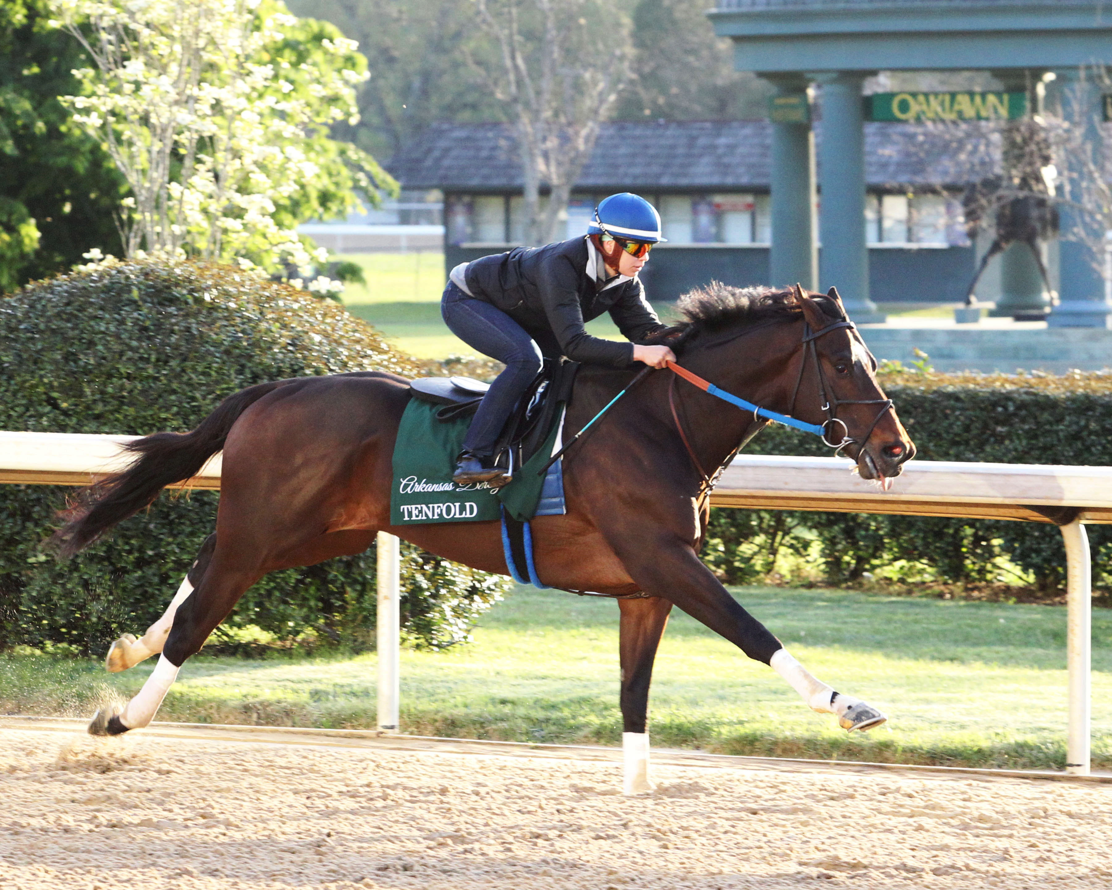 Tenfold trains at Oaklawn on April 9